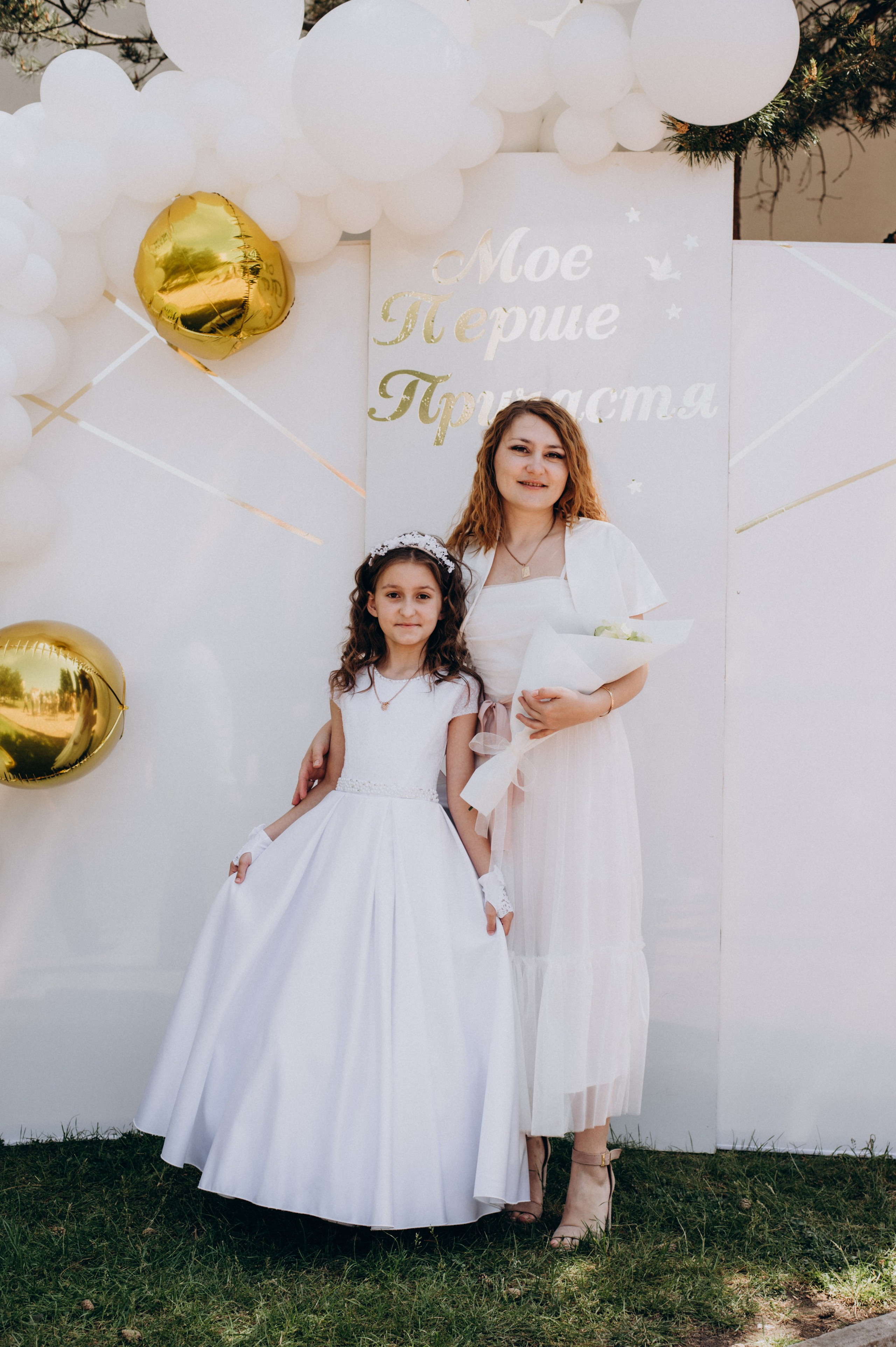 Фотосесія Першого Причастя Тернопіль, зйомка Причастя Тернопіль, Таїнство Першого Причастя Тернопіль, Катедра Причастя Тернопіль. Сімейний, дитячий та індивідуальний фотограф в м. Тернопіль, м. Львів