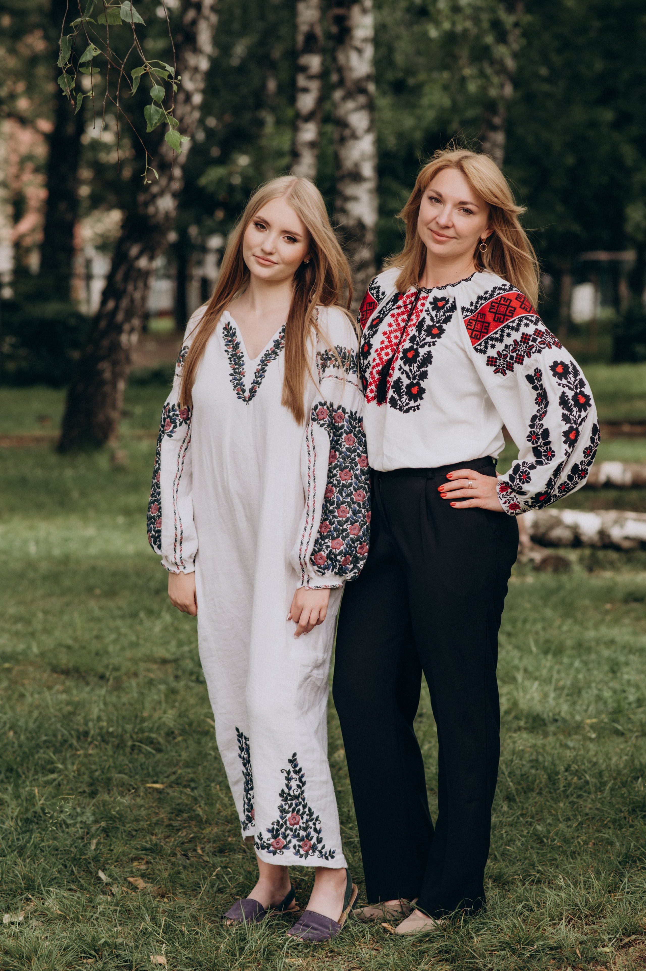 Фотосесія останнього дзвоника, фотосесія випускників Тернопіль, випускний 2024. Сімейний, дитячий та індивідуальний фотограф в м. Тернопіль, м. Львів