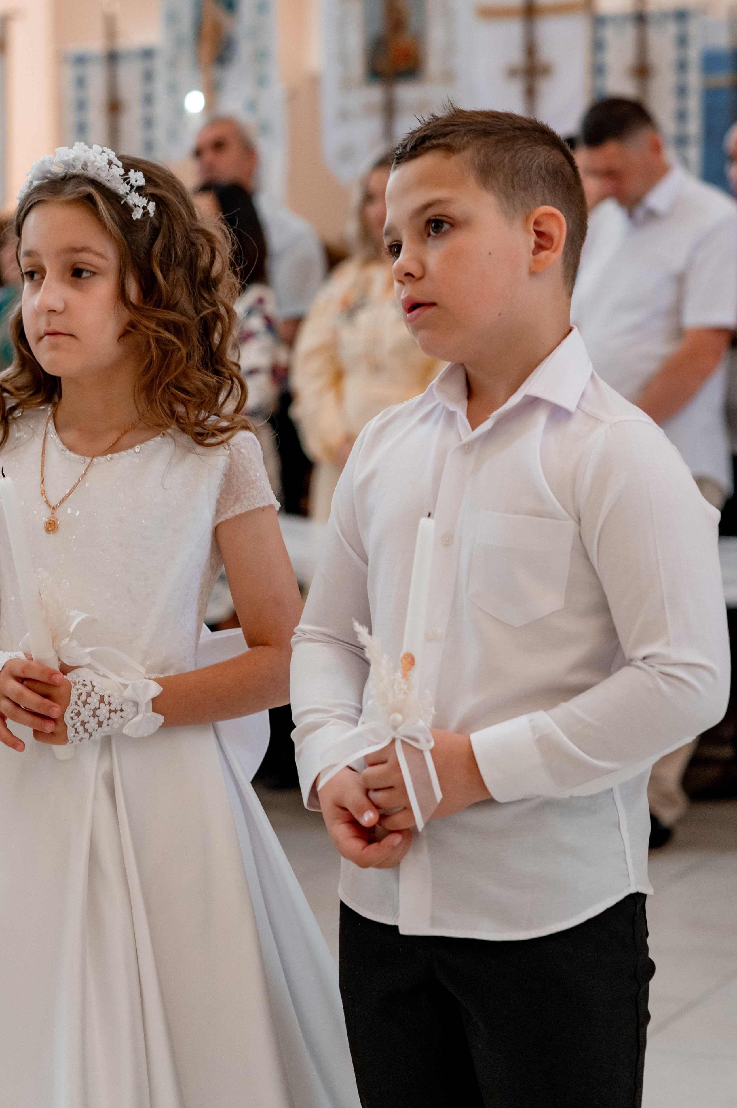 Фотосесія Першого Причастя Тернопіль, зйомка Причастя Тернопіль, Таїнство Першого Причастя Тернопіль, Катедра Причастя Тернопіль. Сімейний, дитячий та індивідуальний фотограф в м. Тернопіль, м. Львів