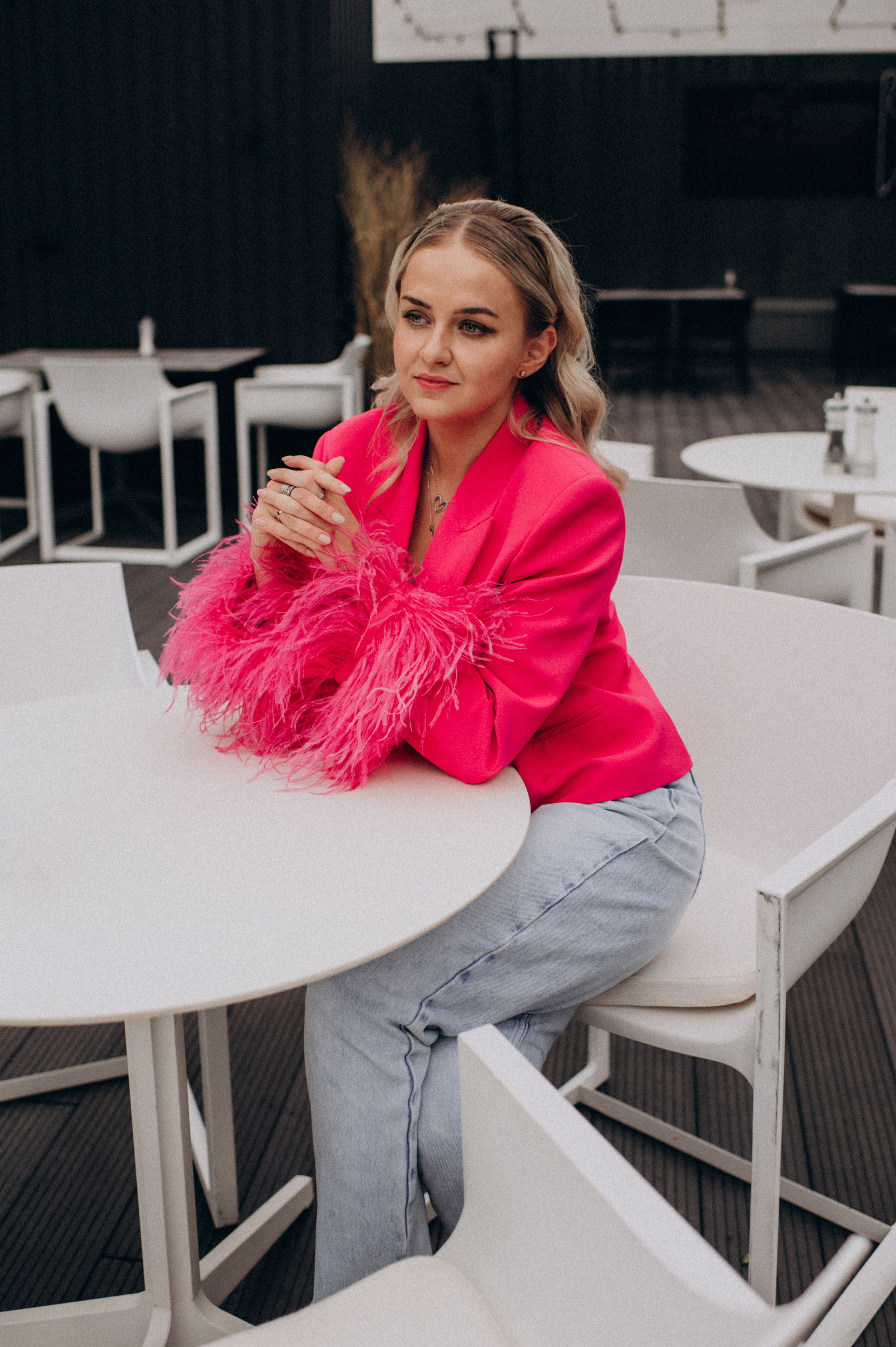 Індивідуальна контент зйомка фотосесія у кавярні кафе. Сімейний, дитячий та індивідуальний фотограф в м. Тернопіль, м. Львів