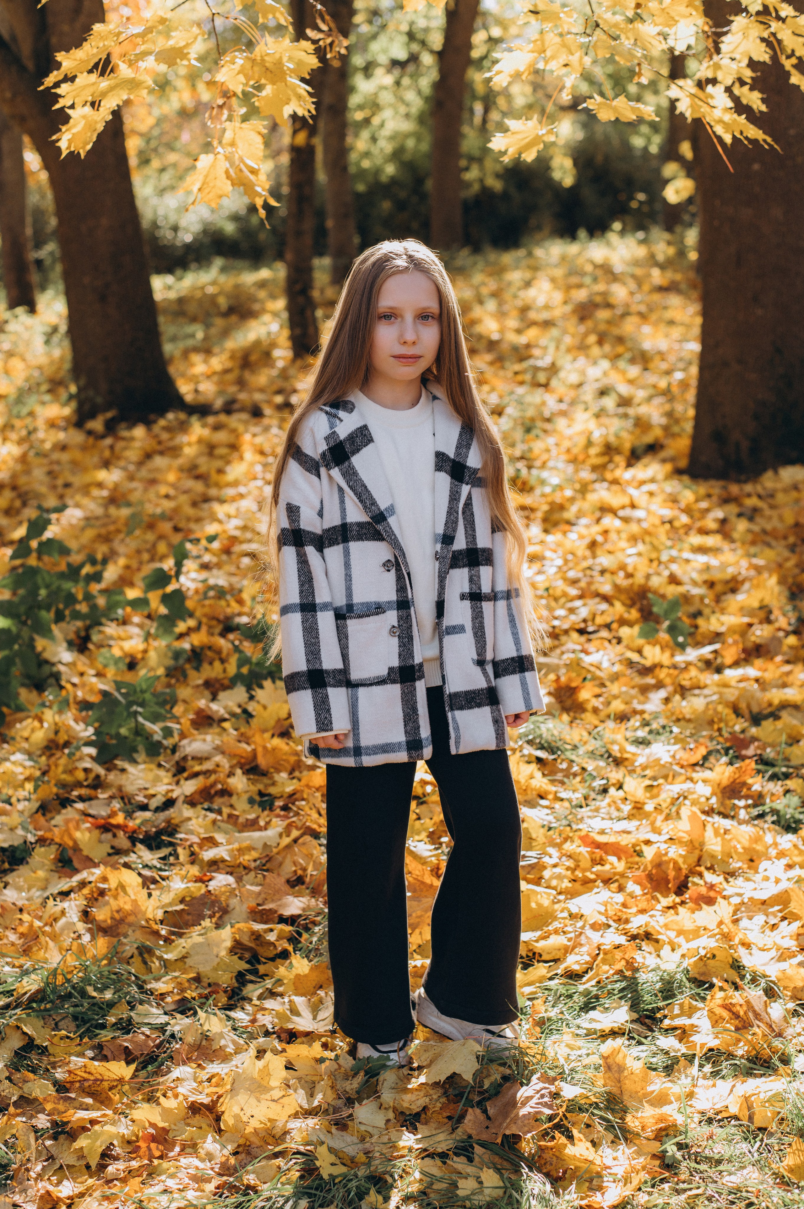 Осіння фотосесія 4 класу на віньєтки, випускні фотоальбоми Тернопіль, фотосесія випускників Тернопіль, шкільний випускний альбом Тернопіль. Сімейний, дитячий та індивідуальний фотограф в м. Тернопіль, м. Львів