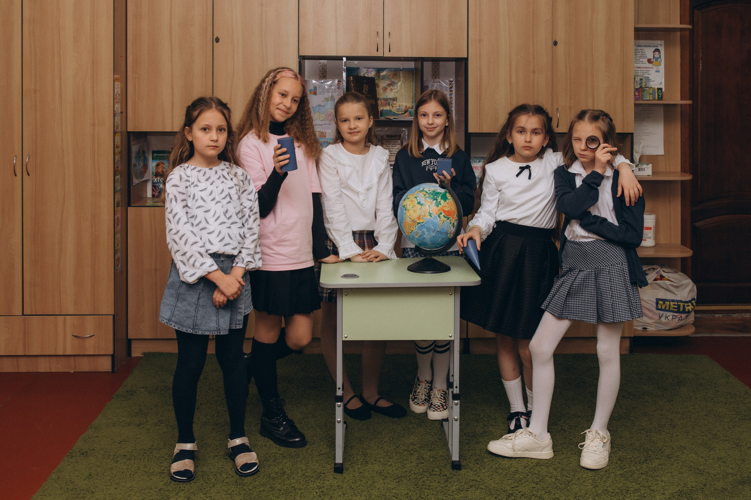 Шкільна фотосесія на віньєтки Тернопіль, фотосесія випускників Тернопіль, зйомка на віньєтки, шкільні фотоальбоми Тернопіль. Сімейний, дитячий та індивідуальний фотограф в м. Тернопіль, м. Львів