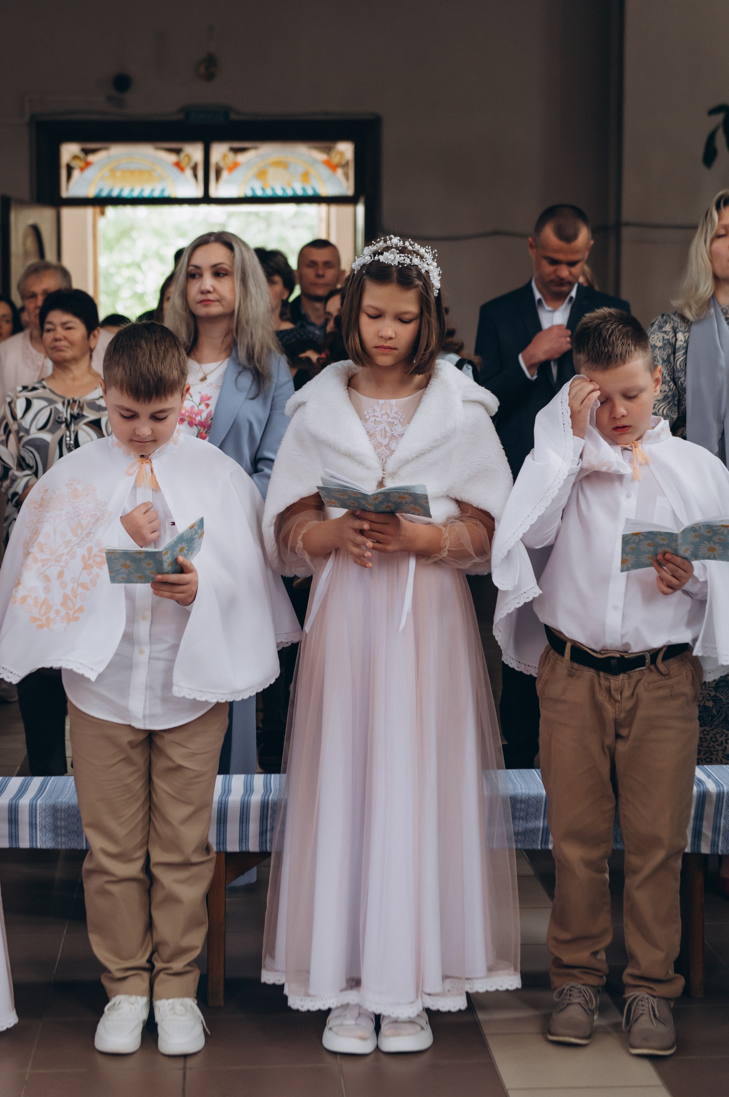 Фотосесія Причастя Тернопіль, зйомка Причастя, фотограф на Причастя Тернопіль, Причастя Львів, Причастя церква Михаїла Тернопіль. Сімейний, дитячий та індивідуальний фотограф в м. Тернопіль, м. Львів