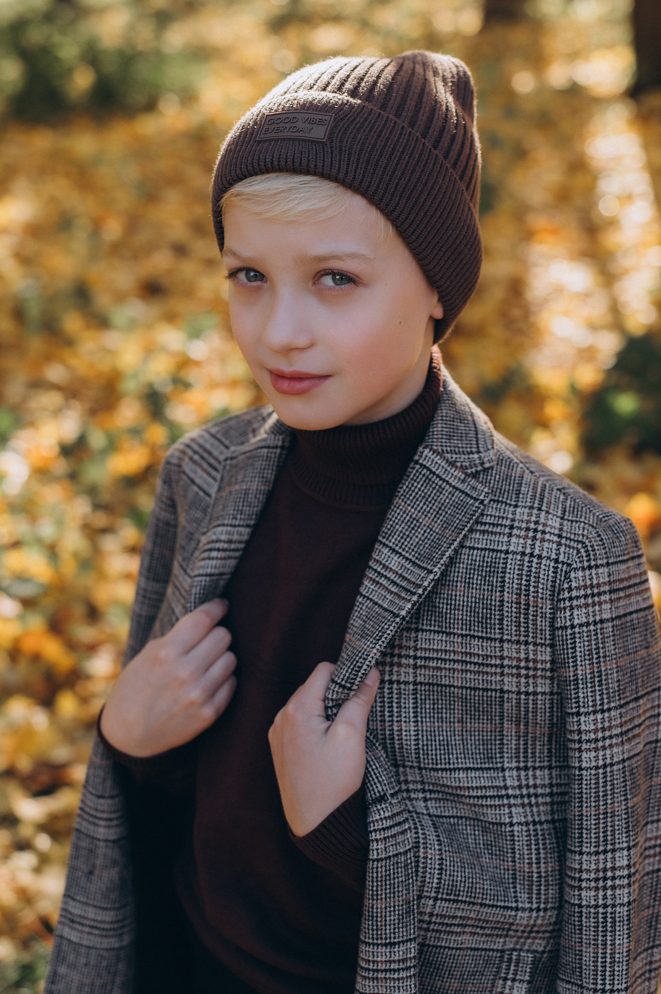 Осіння фотосесія 4 класу на віньєтки, випускні фотоальбоми Тернопіль, фотосесія випускників Тернопіль, шкільний випускний альбом Тернопіль. Сімейний, дитячий та індивідуальний фотограф в м. Тернопіль, м. Львів