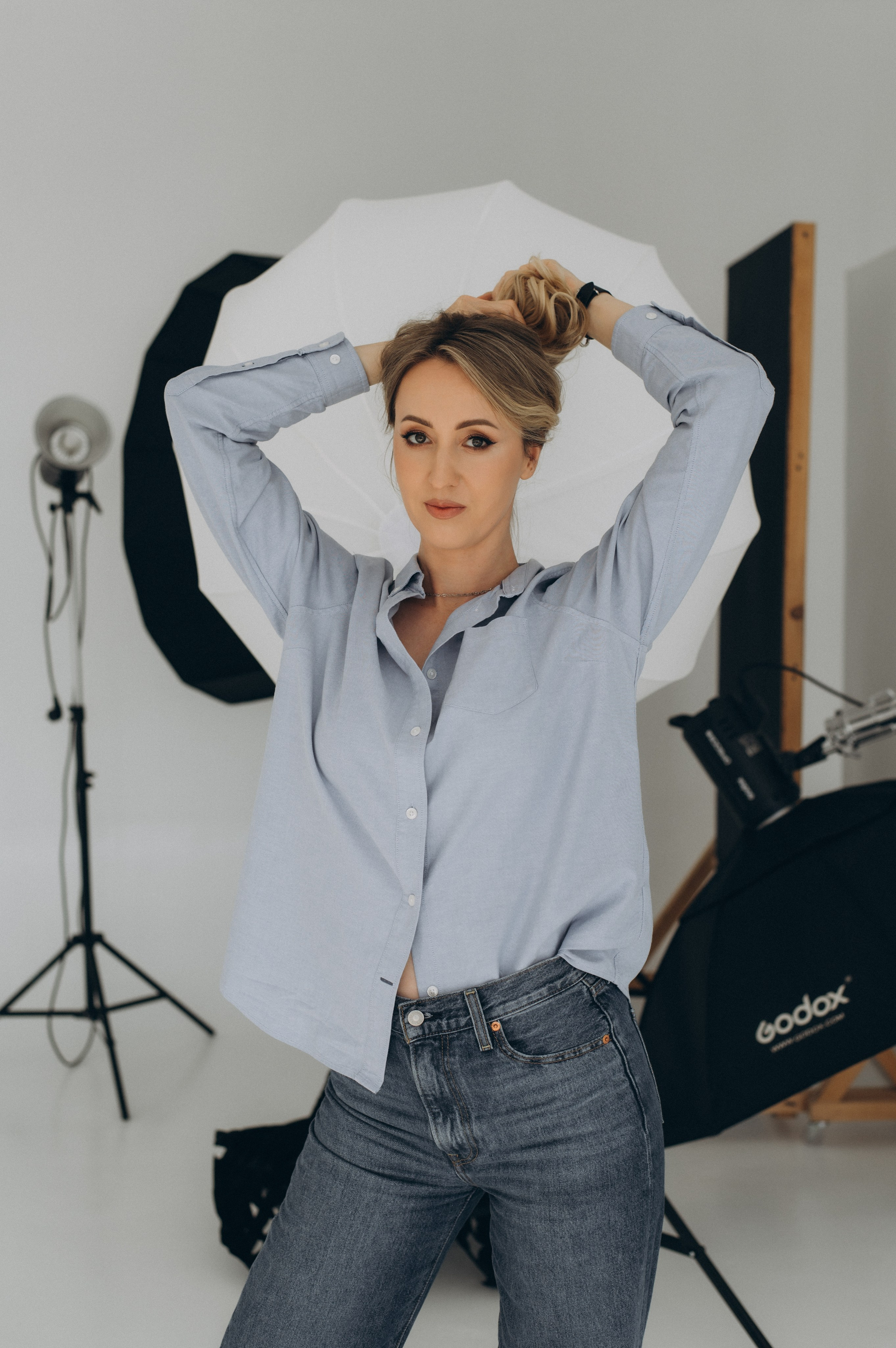 Портретна фотосесія, індивідуальна фотосесія Тернопіль, портретний фотограф Тернопіль, студійна фотосесія Тернопіль, фотосесія у студії. Сімейний, дитячий та індивідуальний фотограф в м. Тернопіль, м. Львів