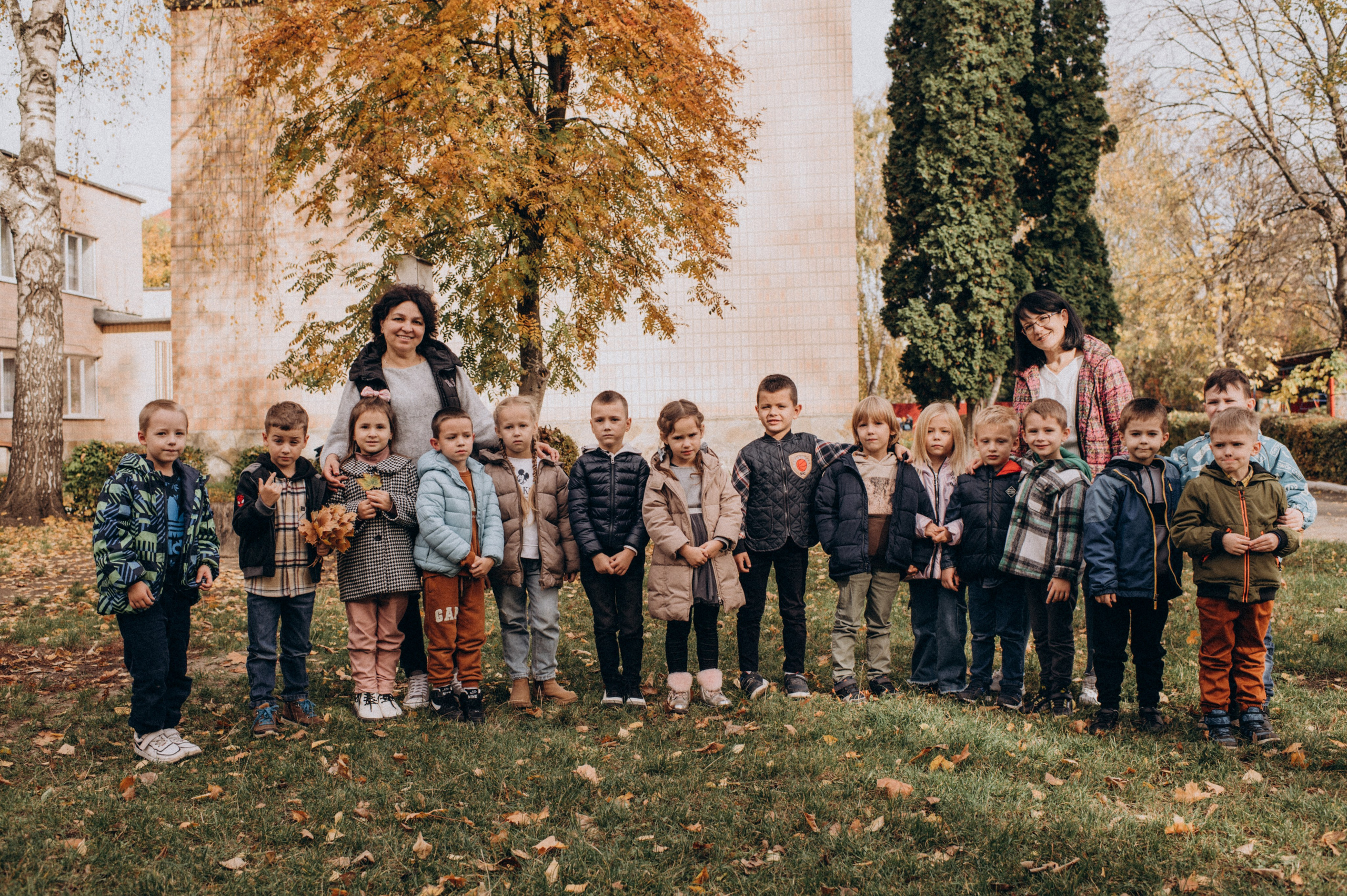 Фотосесія в дитячому садку, фотосесія на віньєтки, випускні фотоальбоми Тернопіль, шкільні фотоальбоми Тернопіль, зйомка випускного садочку. Сімейний, дитячий та індивідуальний фотограф в м. Тернопіль, м. Львів