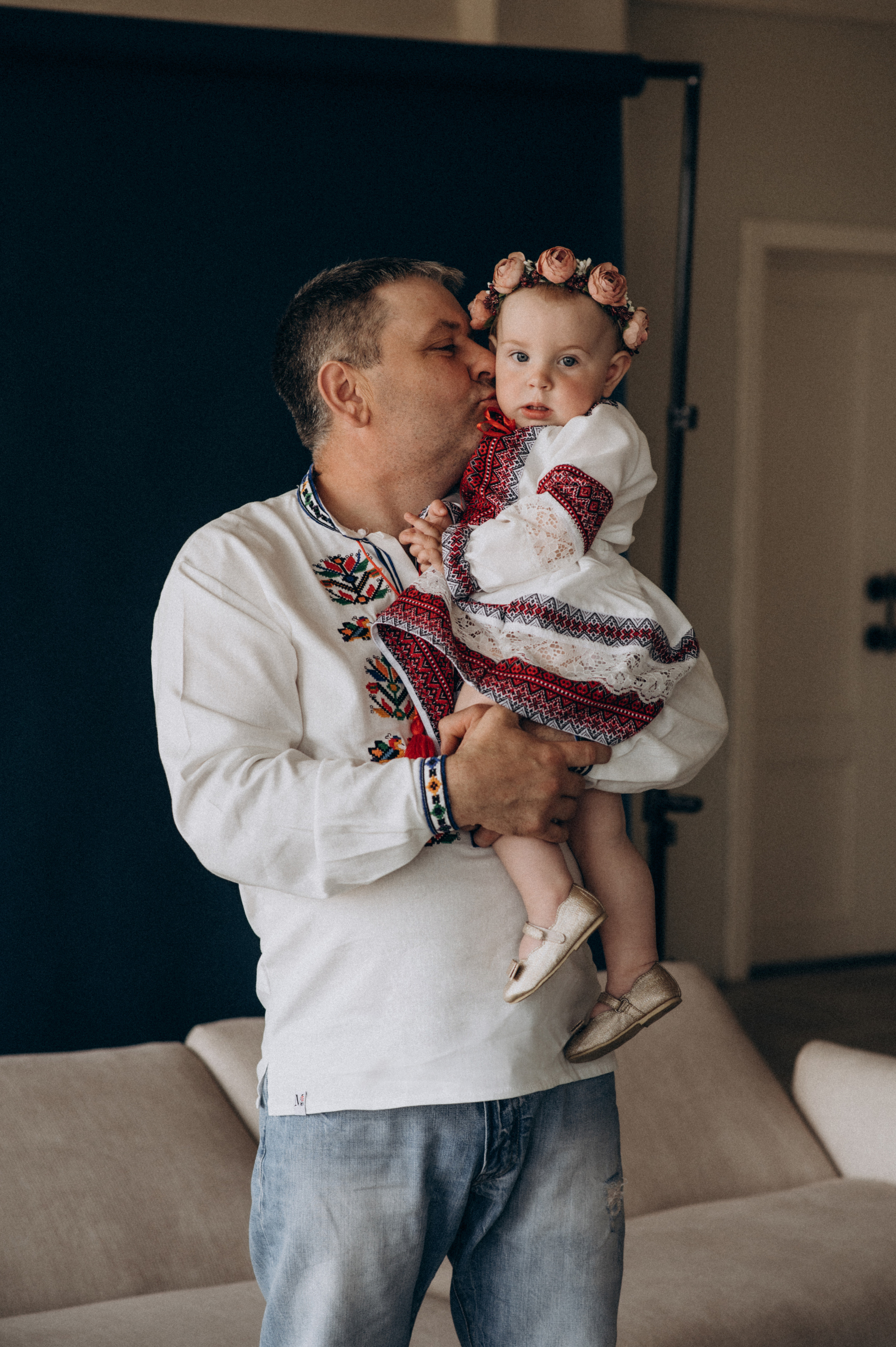 Сімейна зйомка у студії. Сімейний, дитячий та індивідуальний фотограф в м. Тернопіль, м. Львів