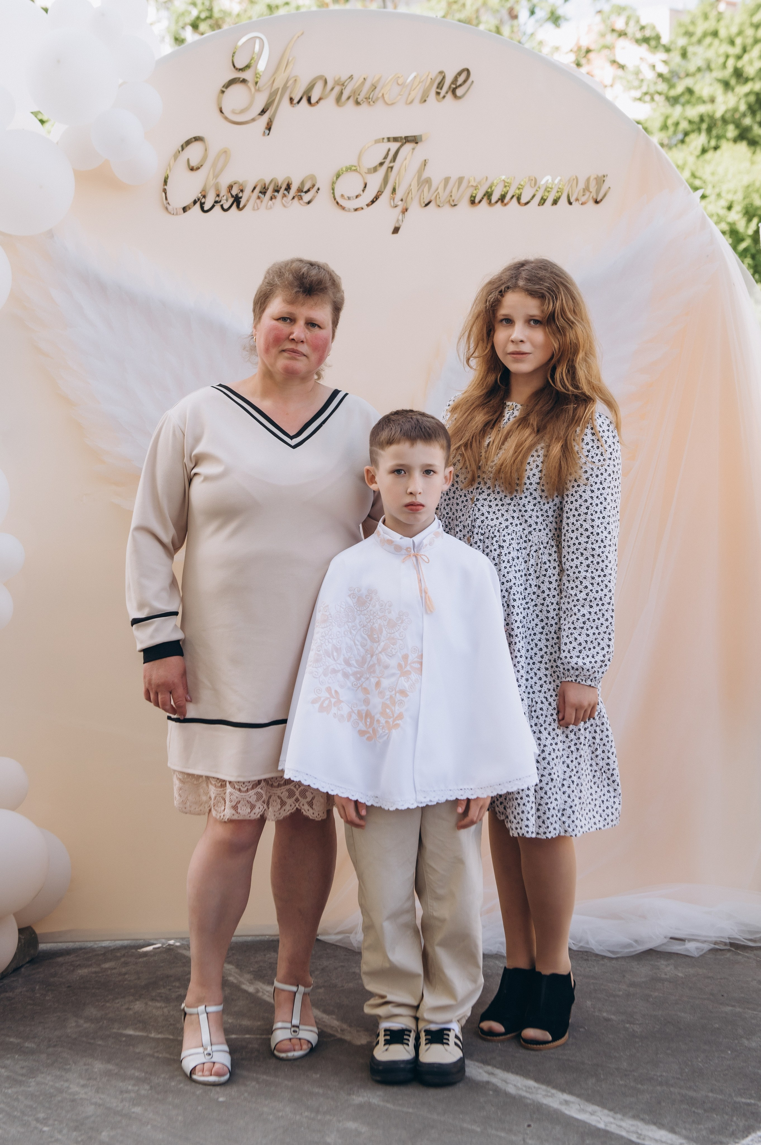 Фотосесія Причастя Тернопіль церква Св Михаїла, фотограф на Причастя Тернопіль, фотосесія Літургії Причастя Тернопіль. Сімейний, дитячий та індивідуальний фотограф в м. Тернопіль, м. Львів