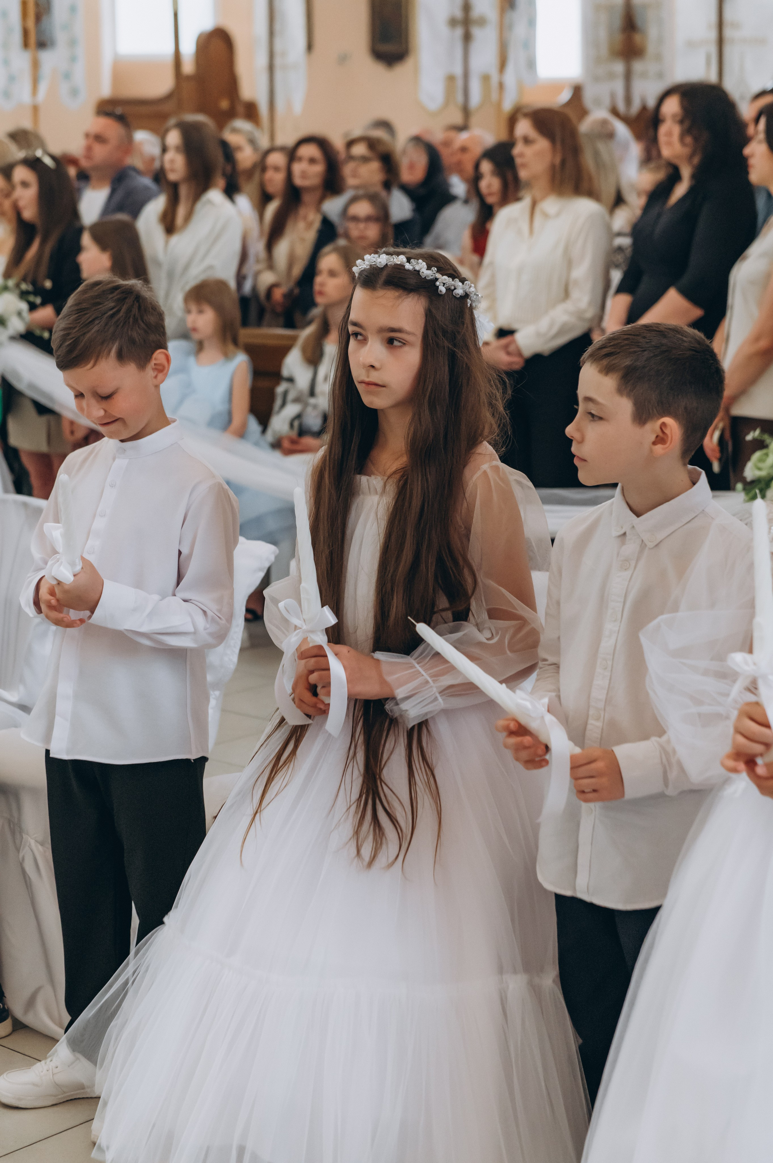 Фотосесія Причастя Тернопіль, зйомка Причастя, фотограф на Причастя Тернопіль, Причастя Львів, церква Петра і Павла. Сімейний, дитячий та індивідуальний фотограф в м. Тернопіль, м. Львів