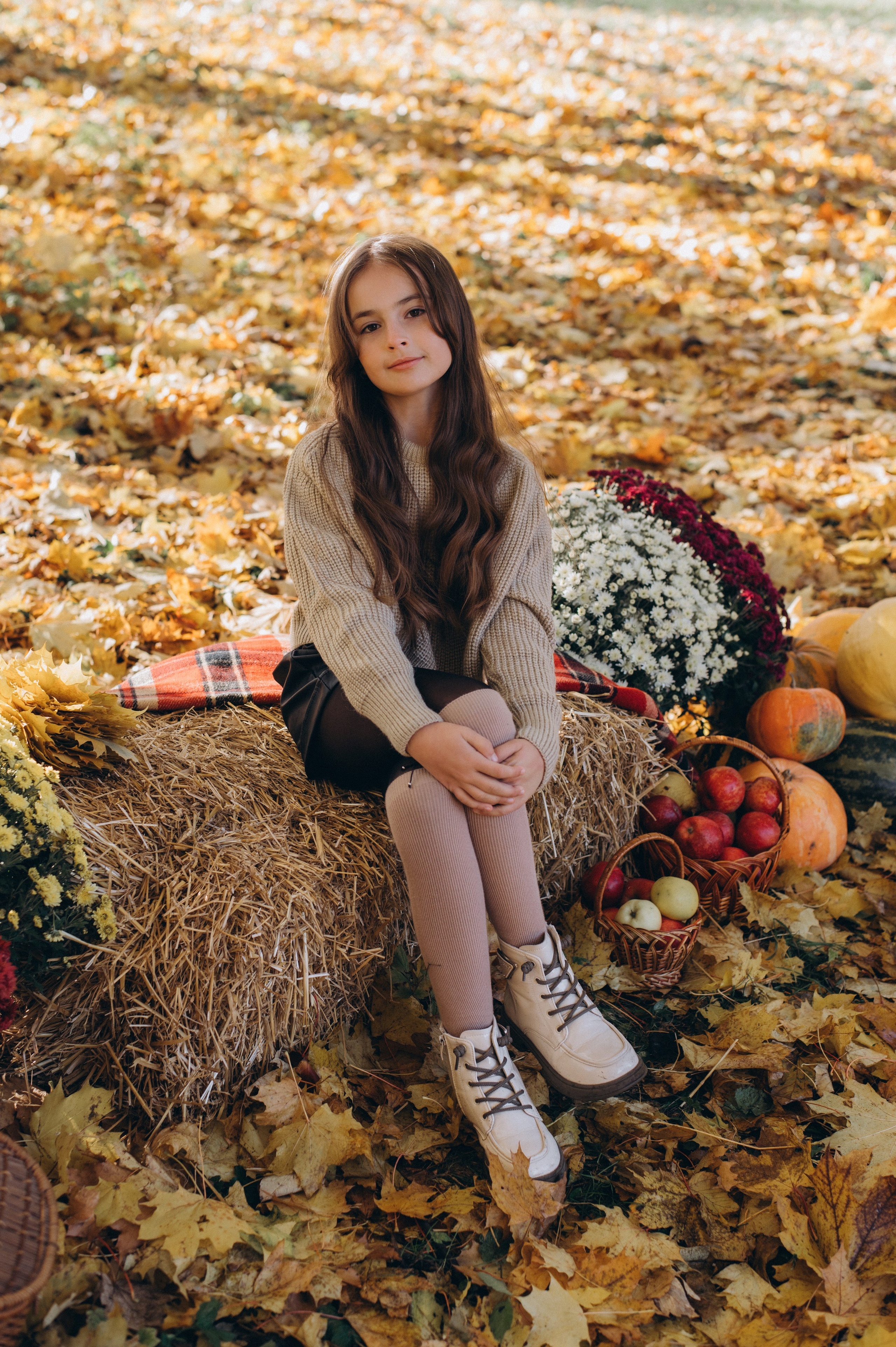 Осіння фотосесія 4 класу на віньєтки, випускні фотоальбоми Тернопіль, фотосесія випускників Тернопіль, шкільний випускний альбом Тернопіль. Сімейний, дитячий та індивідуальний фотограф в м. Тернопіль, м. Львів