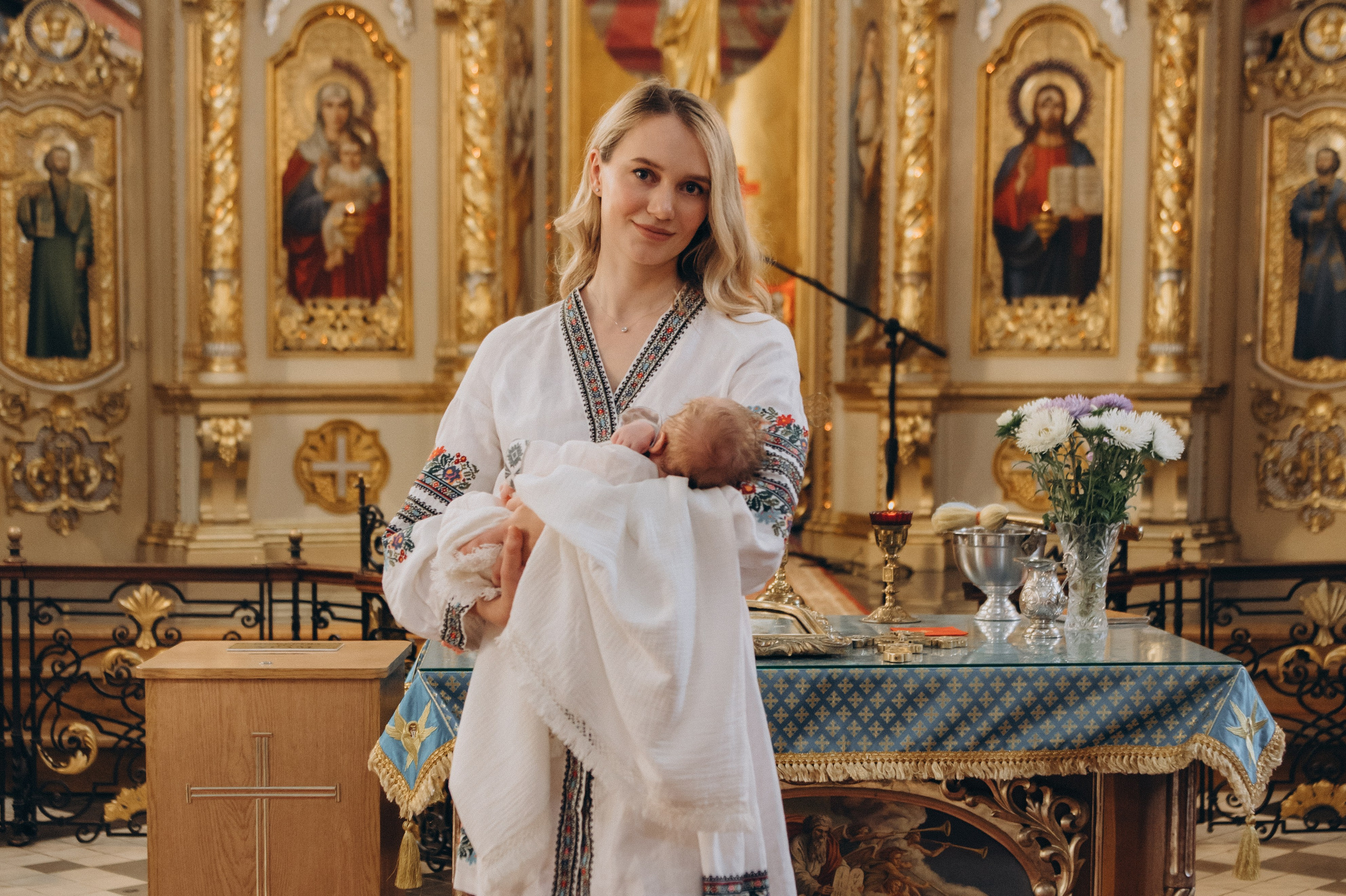 Фотосесія Хрещення Тернопіль, фотосесія хрестин Тернопіль, Катедра Тернопіль, фотосесія хрещення катедра. Сімейний, дитячий та індивідуальний фотограф в м. Тернопіль, м. Львів