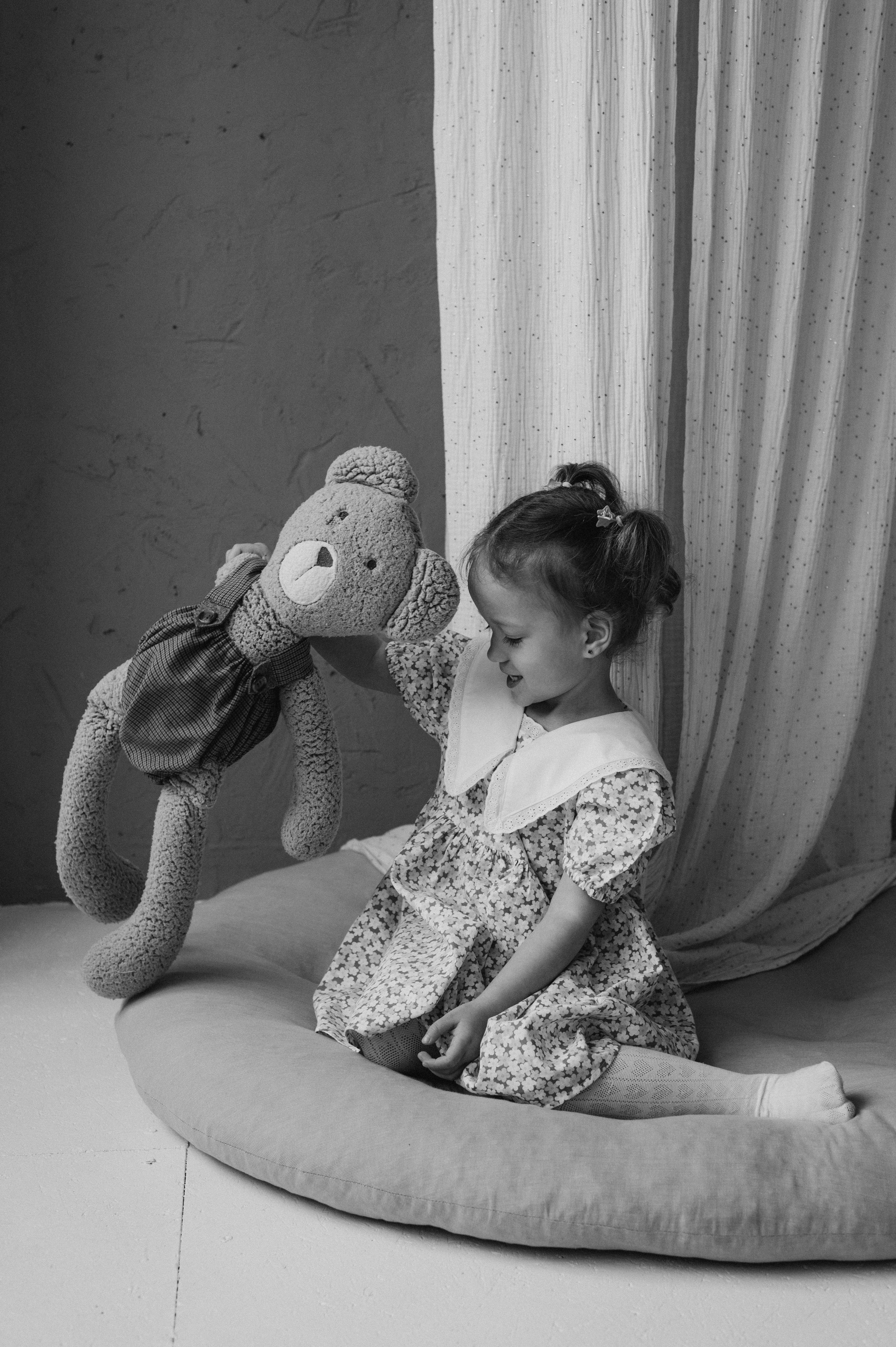 Сімейна фотосесія Тернопіль, сімейний фотограф Тернопіль, фотосесія у студії Тернопіль, дитячий фотограф, портретний фотограф Тернопіль. Сімейний, дитячий та індивідуальний фотограф в м. Тернопіль, м. Львів