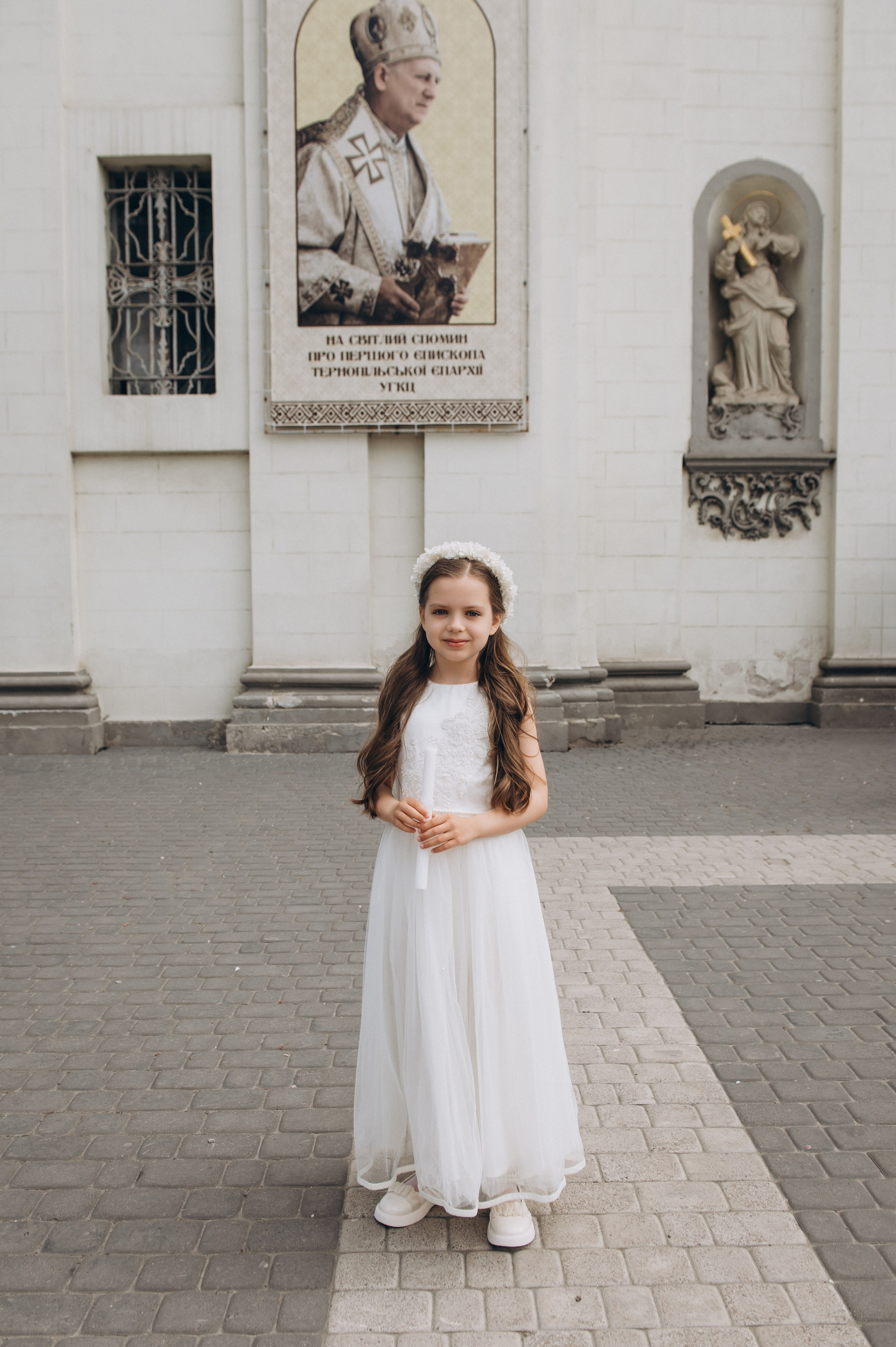 Фотосесія Першого Причастя Тернопіль, фотосесія Причастя Тернопіль, Таїнство Першого Причастя Тернопіль, Катедра Причастя Тернопіль. Сімейний, дитячий та індивідуальний фотограф в м. Тернопіль, м. Львів