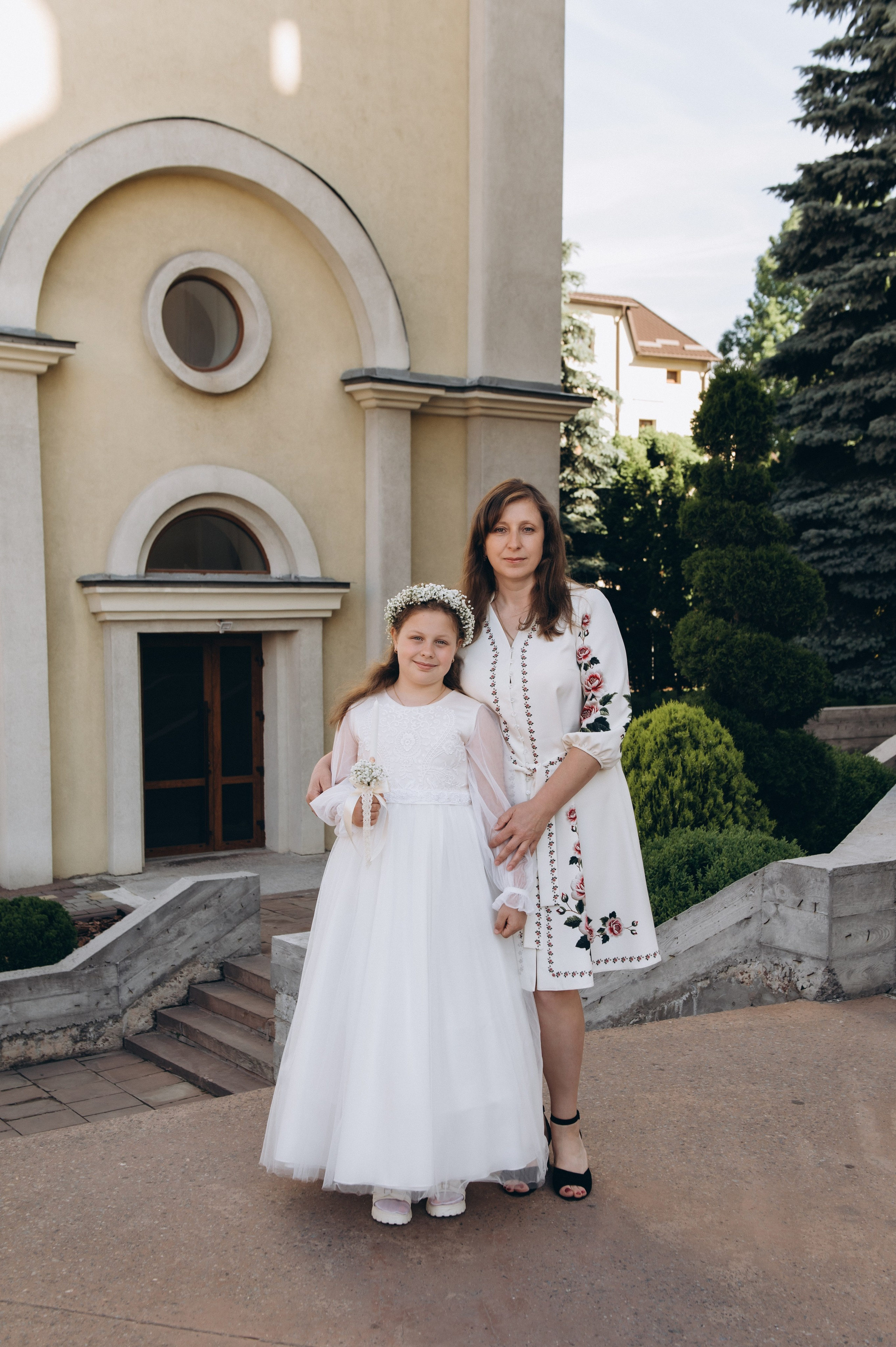 Фотосесія Першого Причастя Тернопіль, зйомка Першого Причастя Тернопіль, Церква Успіння Пресвятої Богородиці Причастя Тернопіль. Сімейний, дитячий та індивідуальний фотограф в м. Тернопіль, м. Львів