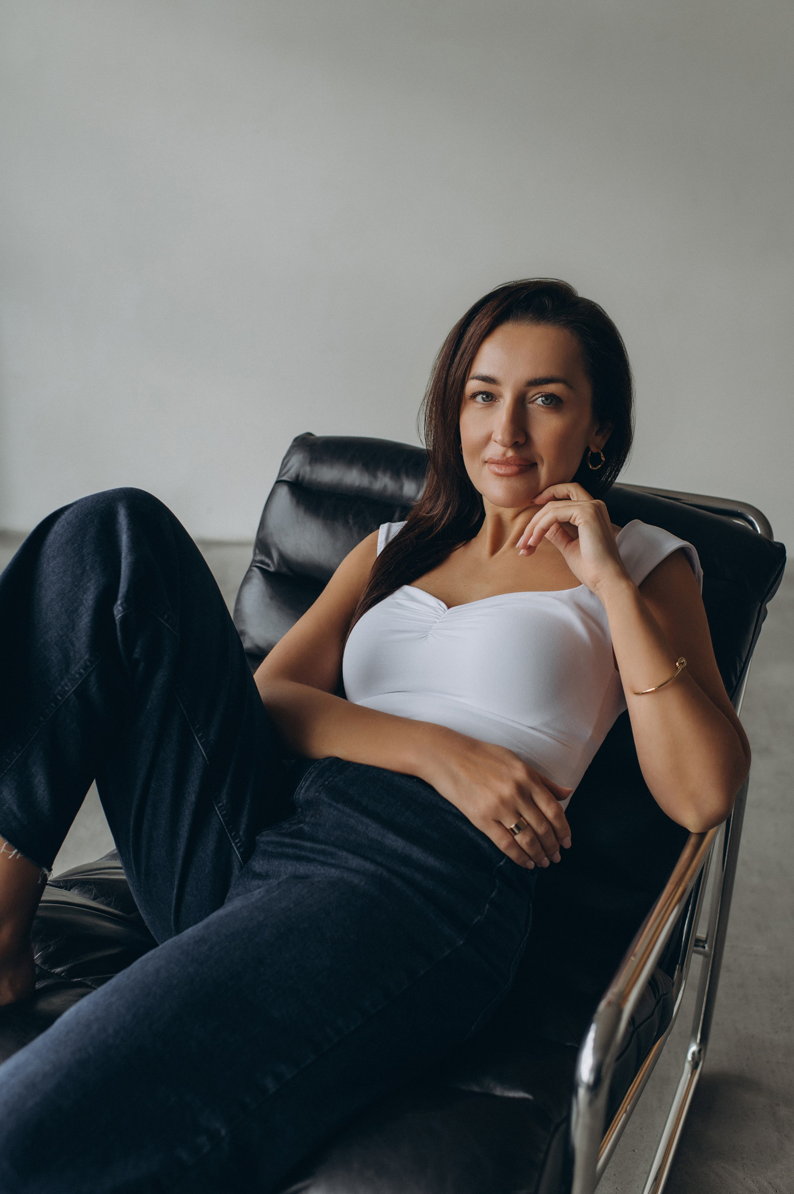 Портретна фотосесія Тернопіль, зйомка дівчат, контент фотосесія Тернопіль, зйомка контенту для інстаграм, індивідуальний фотограф Тернопіль. Сімейний, дитячий та індивідуальний фотограф в м. Тернопіль, м. Львів