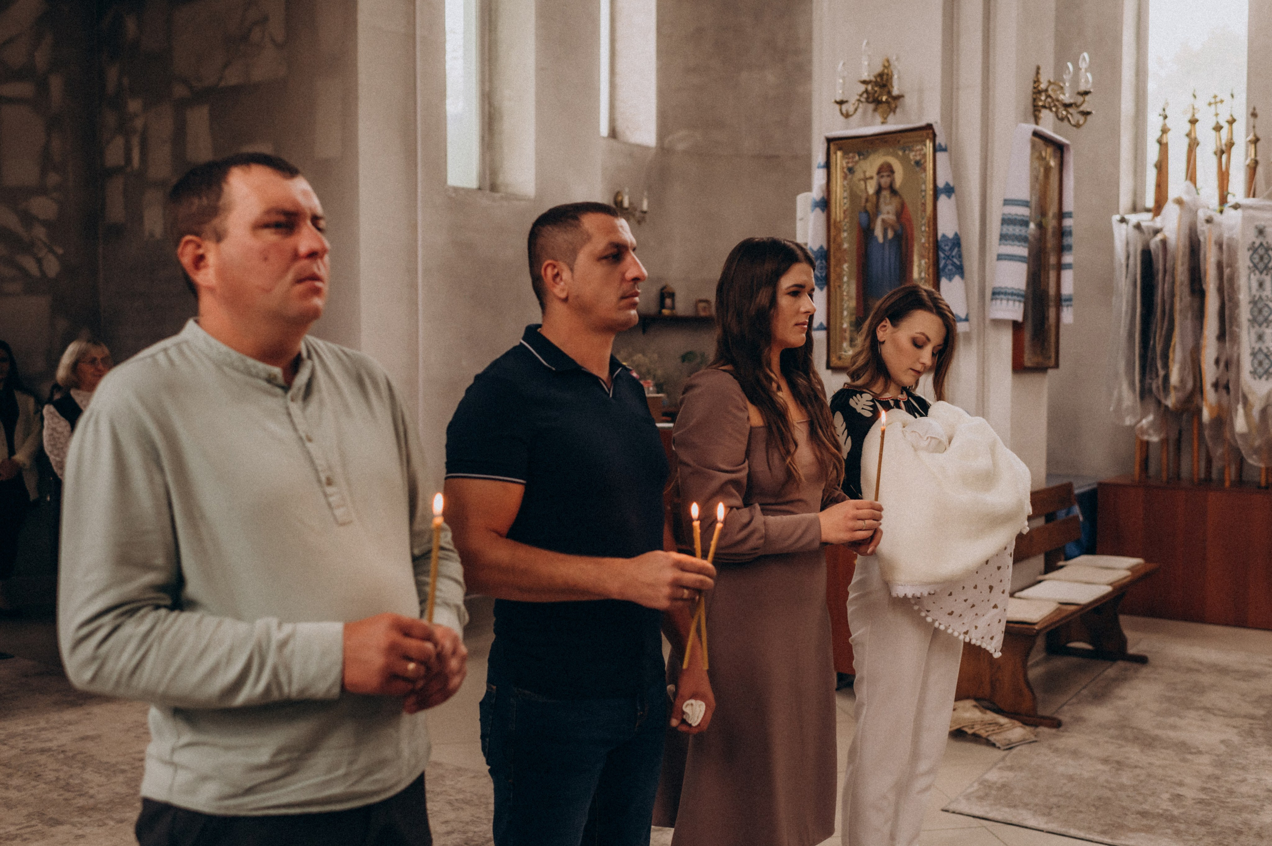 Таїнство Хрещення, хрестини Тернопіль, хрещення Львів. Сімейний, дитячий та індивідуальний фотограф в м. Тернопіль, м. Львів