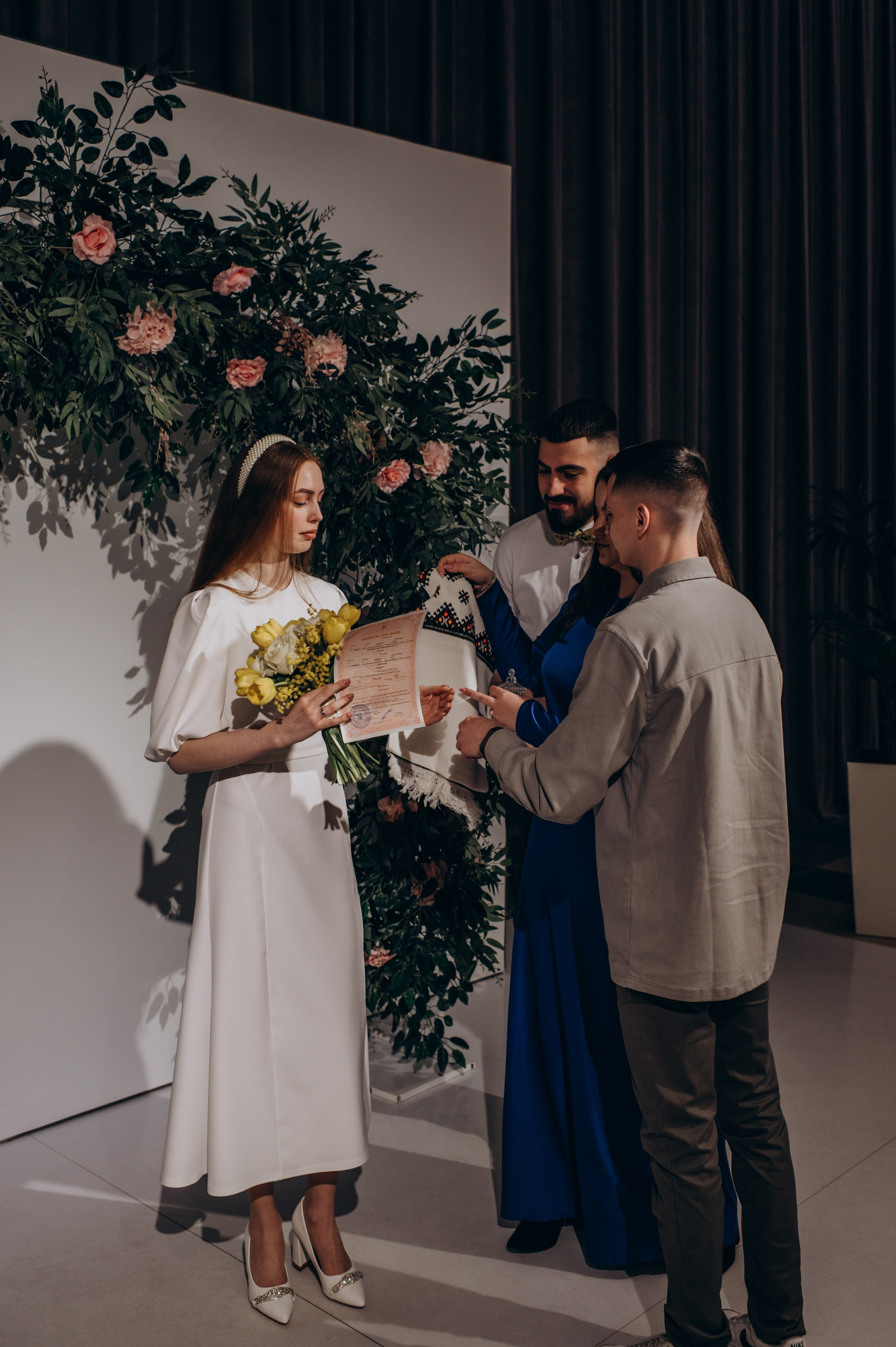 Фотосесія розпису в РАЦС Тернопіль Львів, фотосесія весілля Тернопіль. Сімейний, дитячий та індивідуальний фотограф в м. Тернопіль, м. Львів