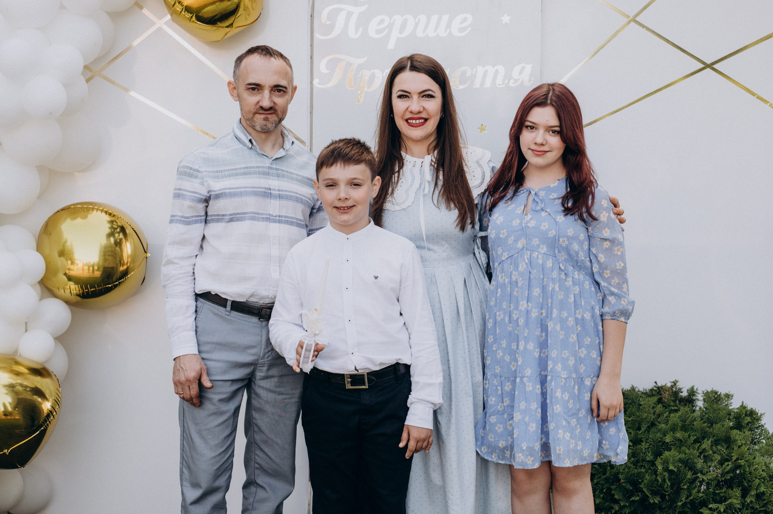 Фотосесія Першого Причастя Тернопіль, зйомка Причастя Тернопіль, Таїнство Першого Причастя Тернопіль, Катедра Причастя Тернопіль. Сімейний, дитячий та індивідуальний фотограф в м. Тернопіль, м. Львів