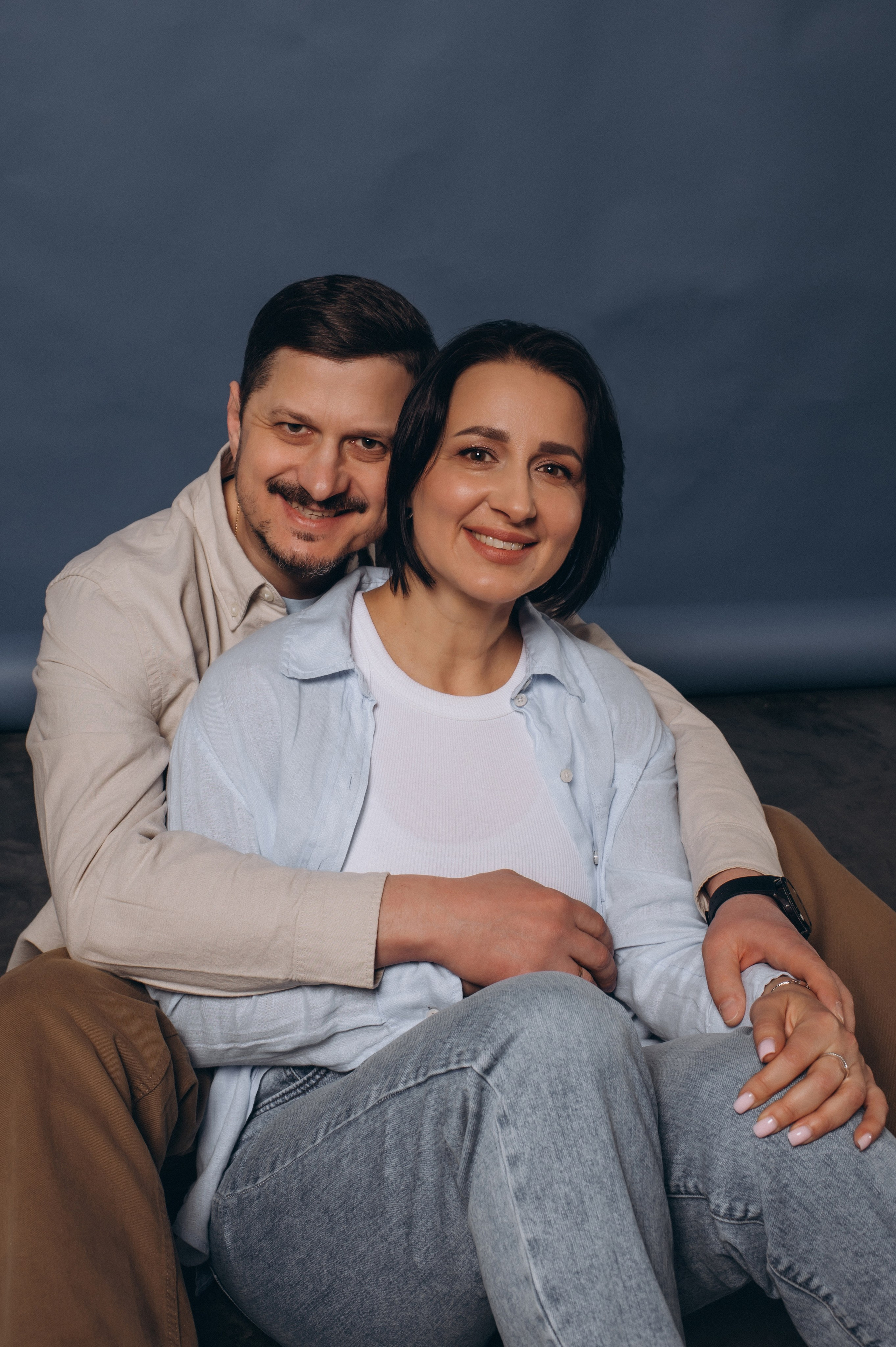 Фотосесія лавсторі Тернопіль, зйомка lovestory Тернопіль, сімейний фотограф Тернопіль, фотосесія пари в студії, сімейна фотосесія Тернопіль. Сімейний, дитячий та індивідуальний фотограф в м. Тернопіль, м. Львів