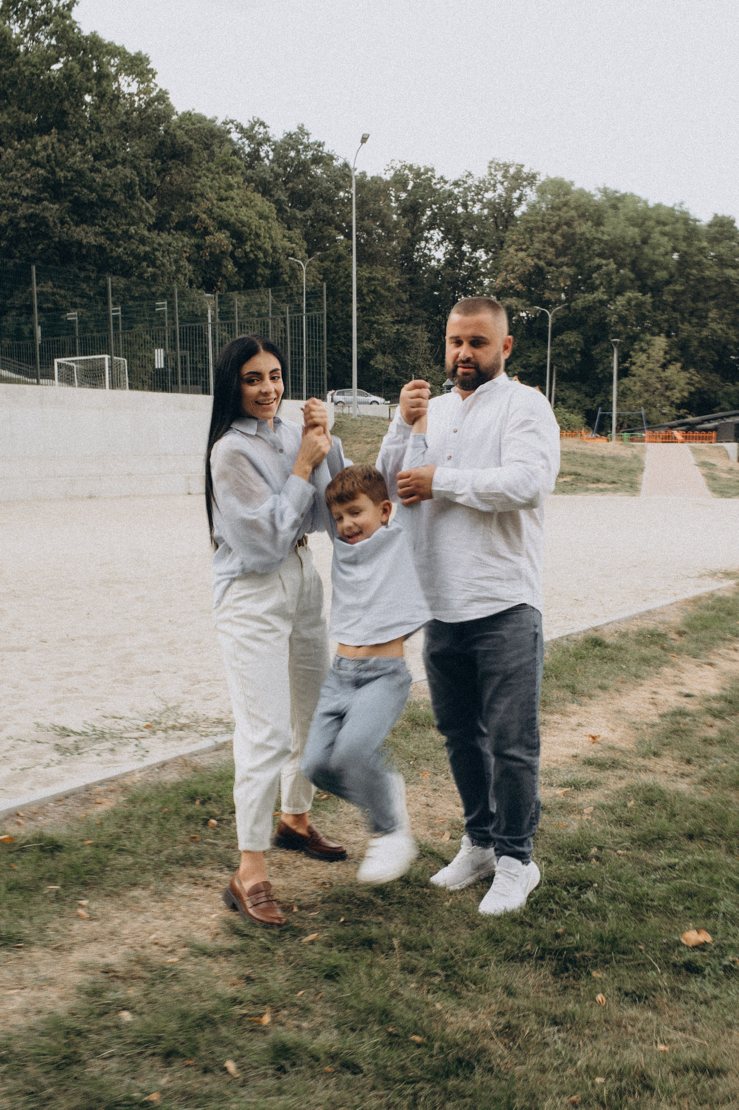 Сімейна фотосесія Тернопіль Львів, сімейний фотограф Тернопіль, зйомка лавсторі. Сімейний, дитячий та індивідуальний фотограф в м. Тернопіль, м. Львів