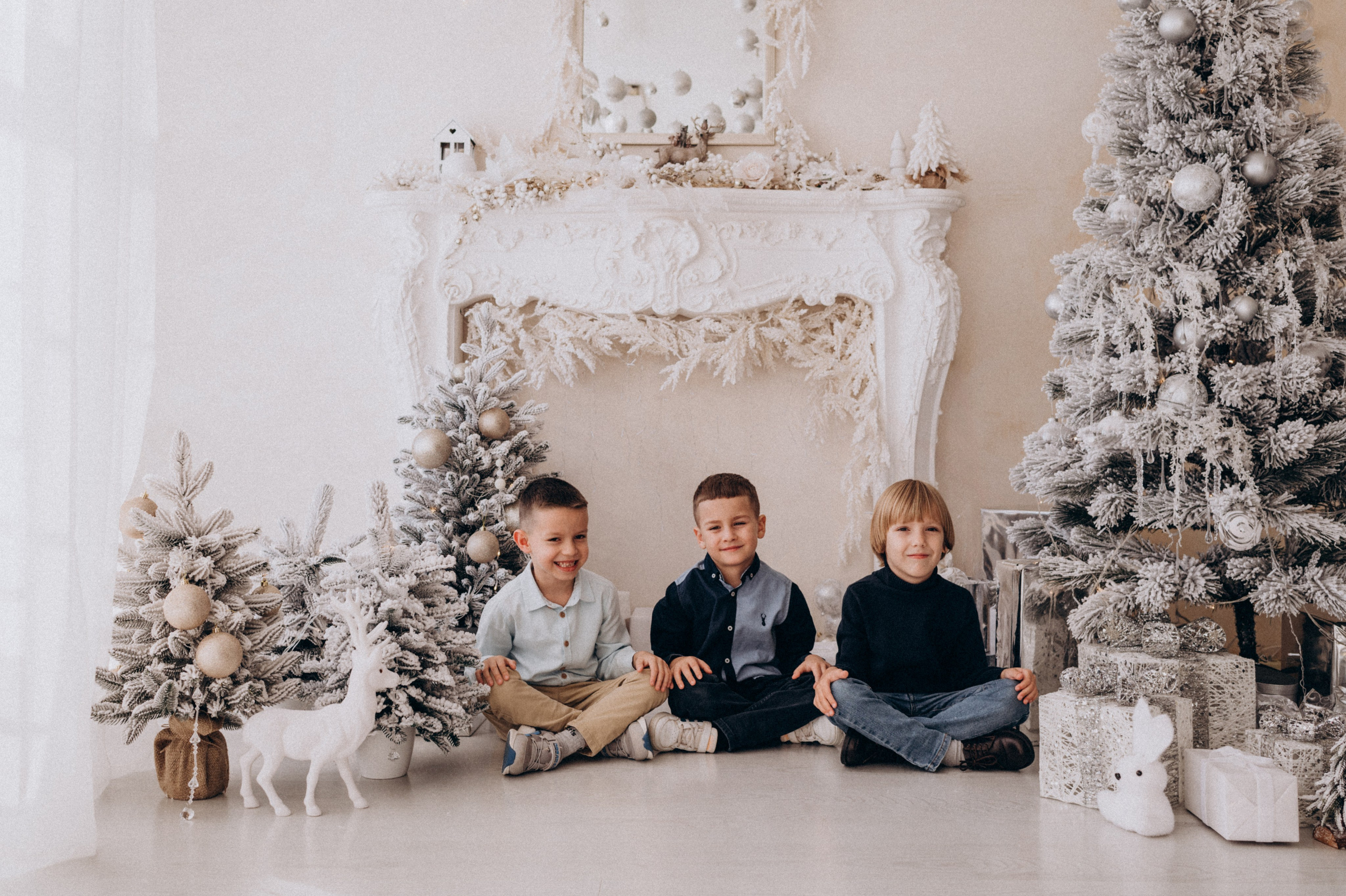 Фотосесія групи дитячого садочку, фотосесія на віньєтки, зйомка дітей в студії. Сімейний, дитячий та індивідуальний фотограф в м. Тернопіль, м. Львів
