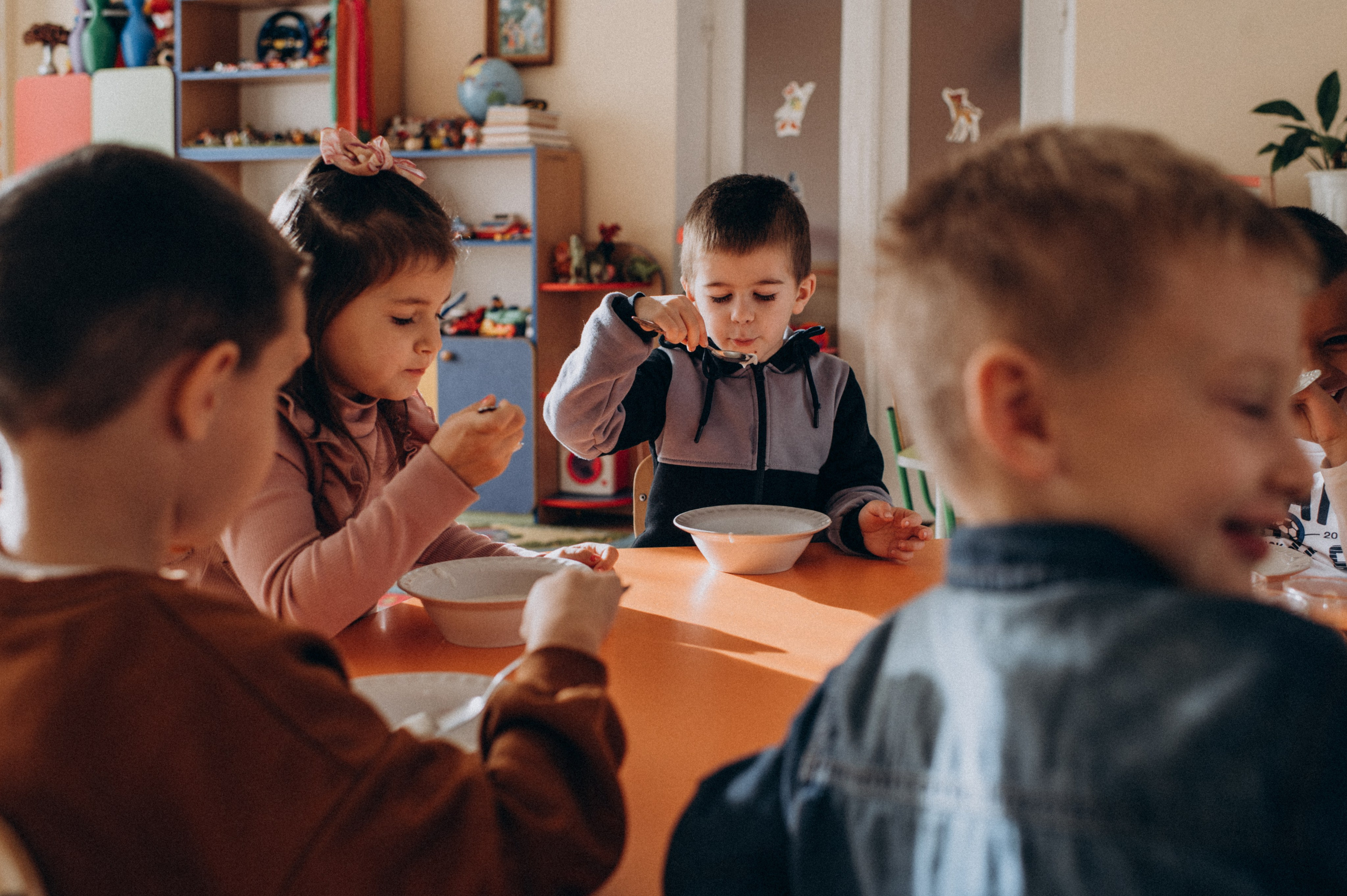 Фотосесія в дитячому садку, фотосесія на віньєтки, випускні фотоальбоми Тернопіль, шкільні фотоальбоми Тернопіль, зйомка випускного садочку. Сімейний, дитячий та індивідуальний фотограф в м. Тернопіль, м. Львів