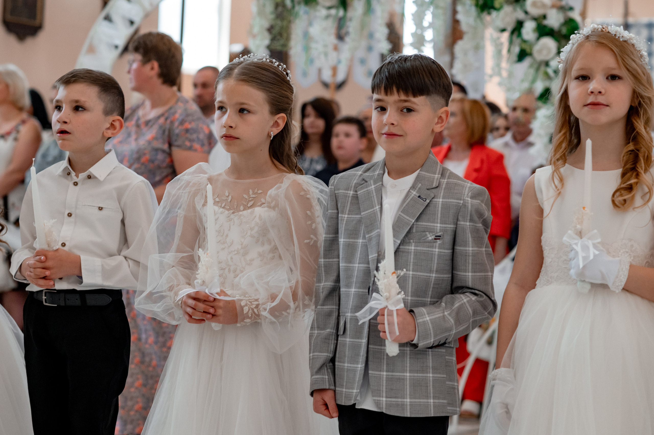 Фотосесія Першого Причастя Тернопіль, зйомка Причастя Тернопіль, Таїнство Першого Причастя Тернопіль, Катедра Причастя Тернопіль. Сімейний, дитячий та індивідуальний фотограф в м. Тернопіль, м. Львів