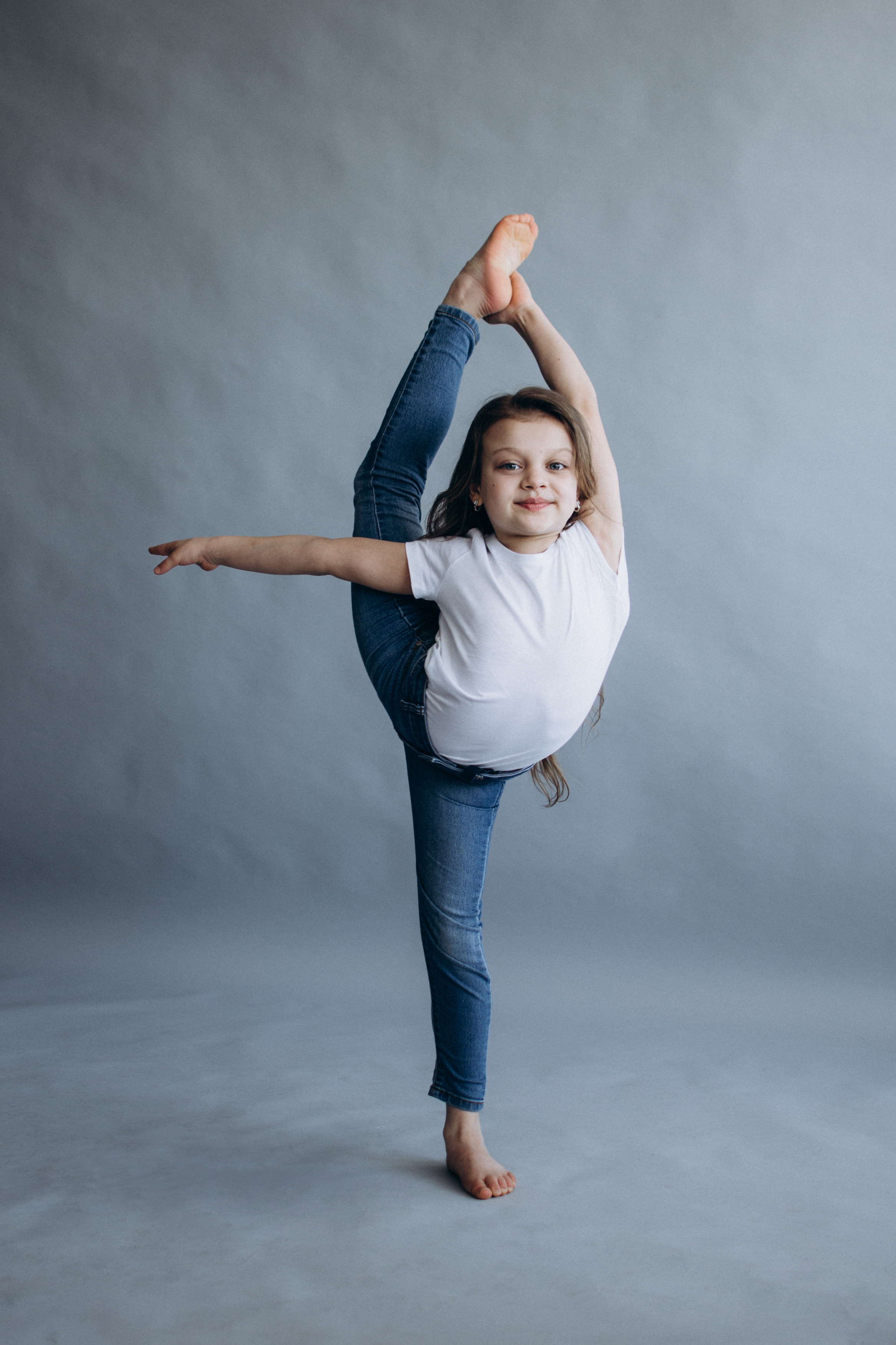 Мама і донечка. Студійна сімейна фотосесія. Сімейний, дитячий та індивідуальний фотограф в м. Тернопіль, м. Львів