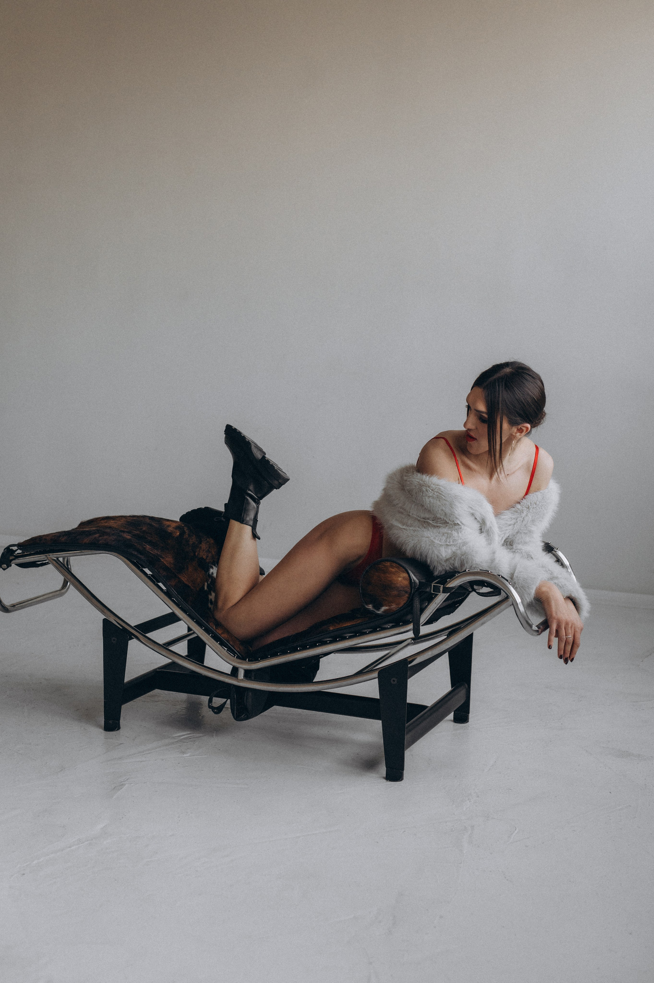 Індивідуальна фотосесія Тернопіль, студійна зйомка Львів, портретний фотограф Тернопіль. Сімейний, дитячий та індивідуальний фотограф в м. Тернопіль, м. Львів