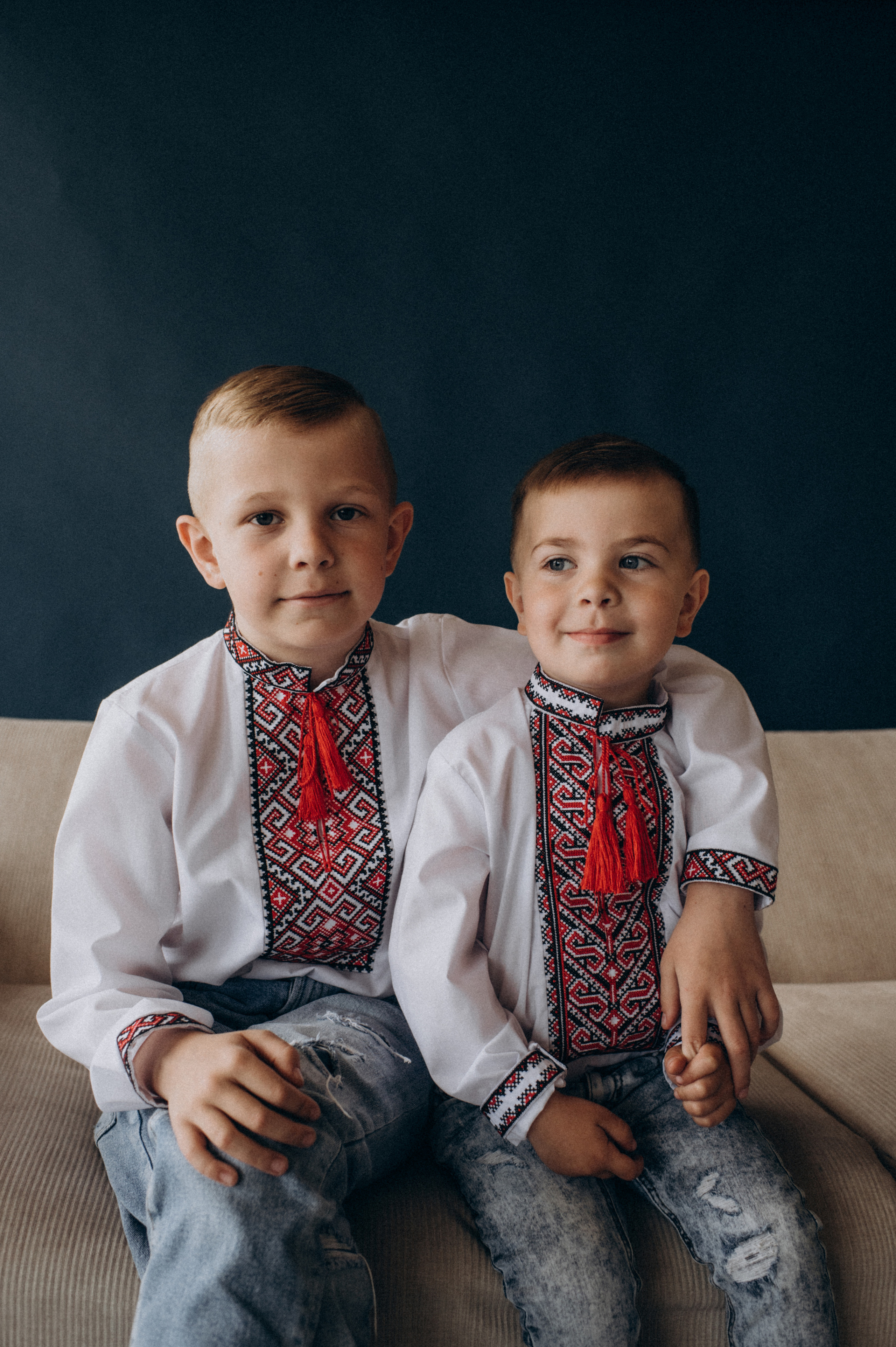 Сімейна зйомка у студії. Сімейний, дитячий та індивідуальний фотограф в м. Тернопіль, м. Львів