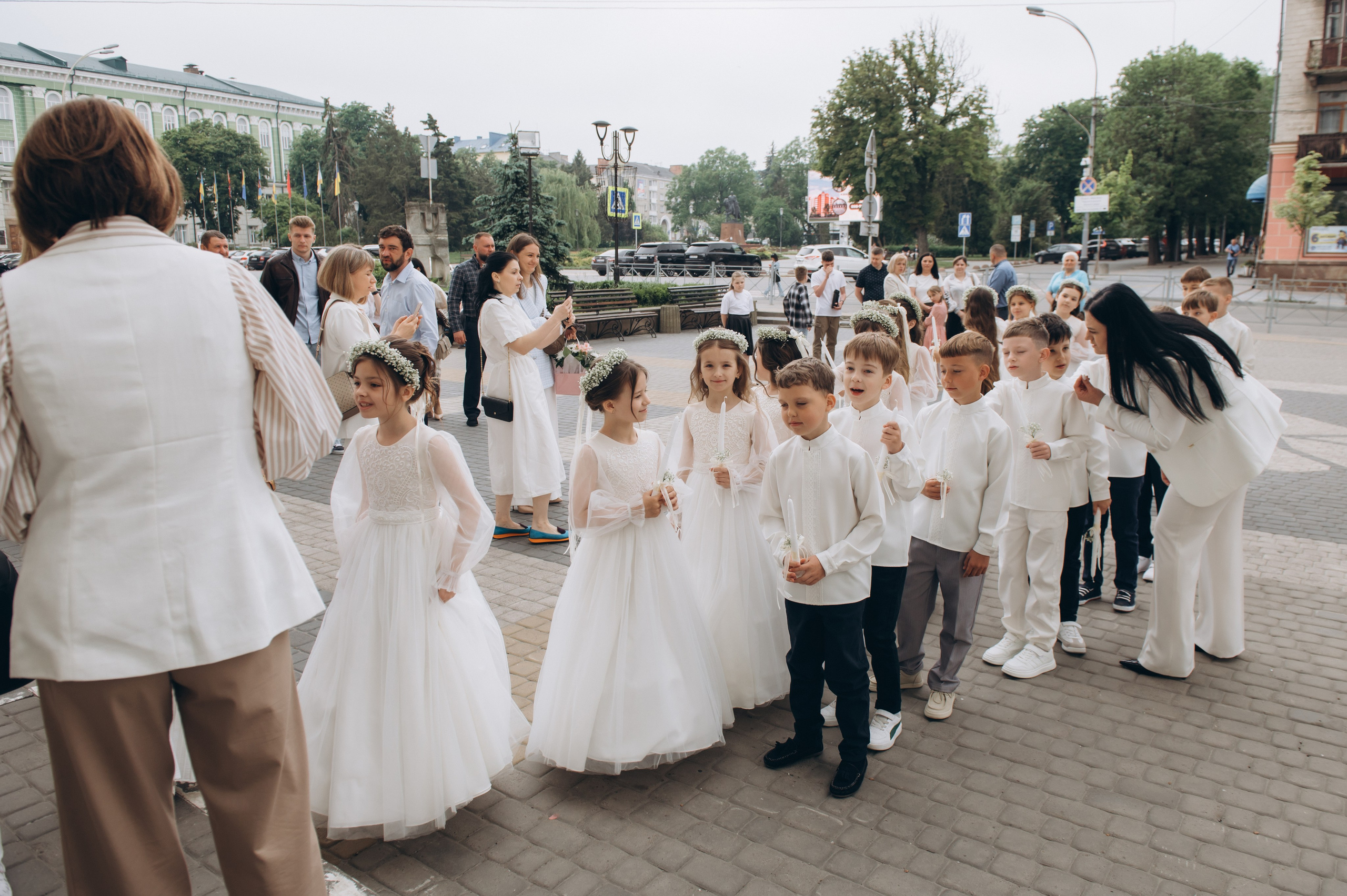 Фотосесія Першого Причастя Тернопіль, фотосесія Причастя Тернопіль, Таїнство Першого Причастя Тернопіль, Катедра Причастя Тернопіль. Сімейний, дитячий та індивідуальний фотограф в м. Тернопіль, м. Львів