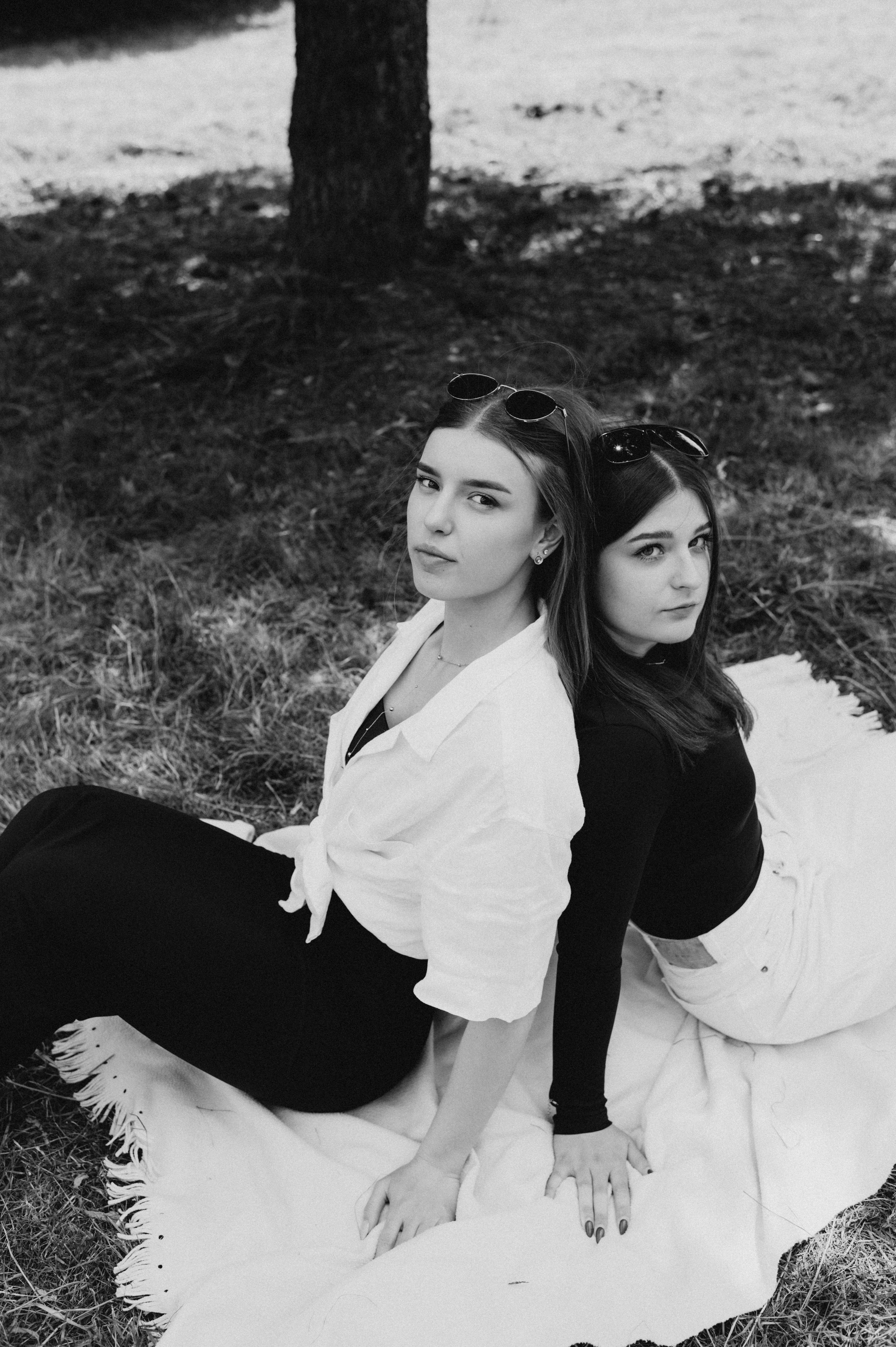 Фотосесія випускників, зйомка випускників Тернопіль Львів, випускні фотоальбоми Тернопіль, шкільні фотоальбоми Тернопіль. Сімейний, дитячий та індивідуальний фотограф в м. Тернопіль, м. Львів