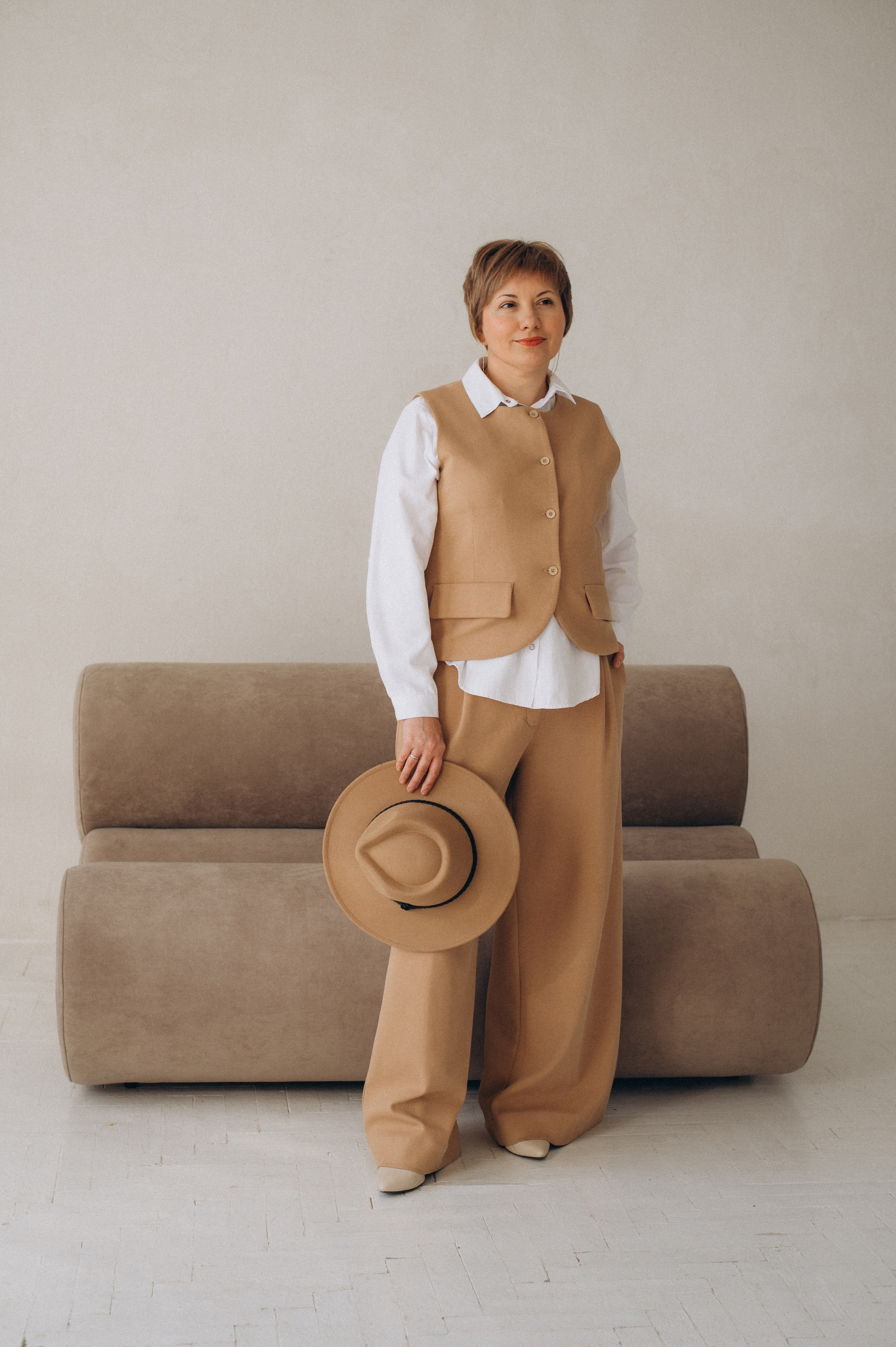 Індивідуальна фотосесія Тернопіль, студійна зйомка Львів, портретний фотограф Тернопіль, контент-фотосесія. Сімейний, дитячий та індивідуальний фотограф в м. Тернопіль, м. Львів