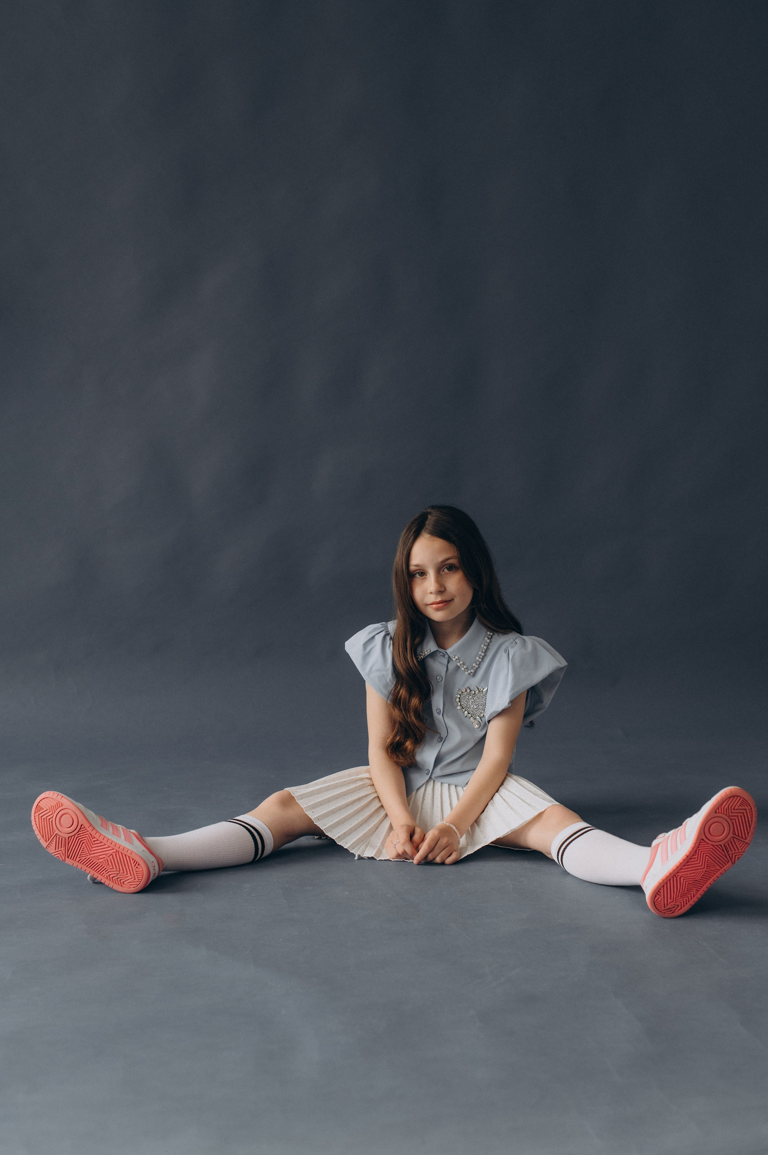 Шкільна фотосесія на віньєтки Тернопіль, шкільні альбоми, фотосесія випускників Тернопіль, випускний альбом, фотограф випускний Тернопіль. Сімейний, дитячий та індивідуальний фотограф в м. Тернопіль, м. Львів