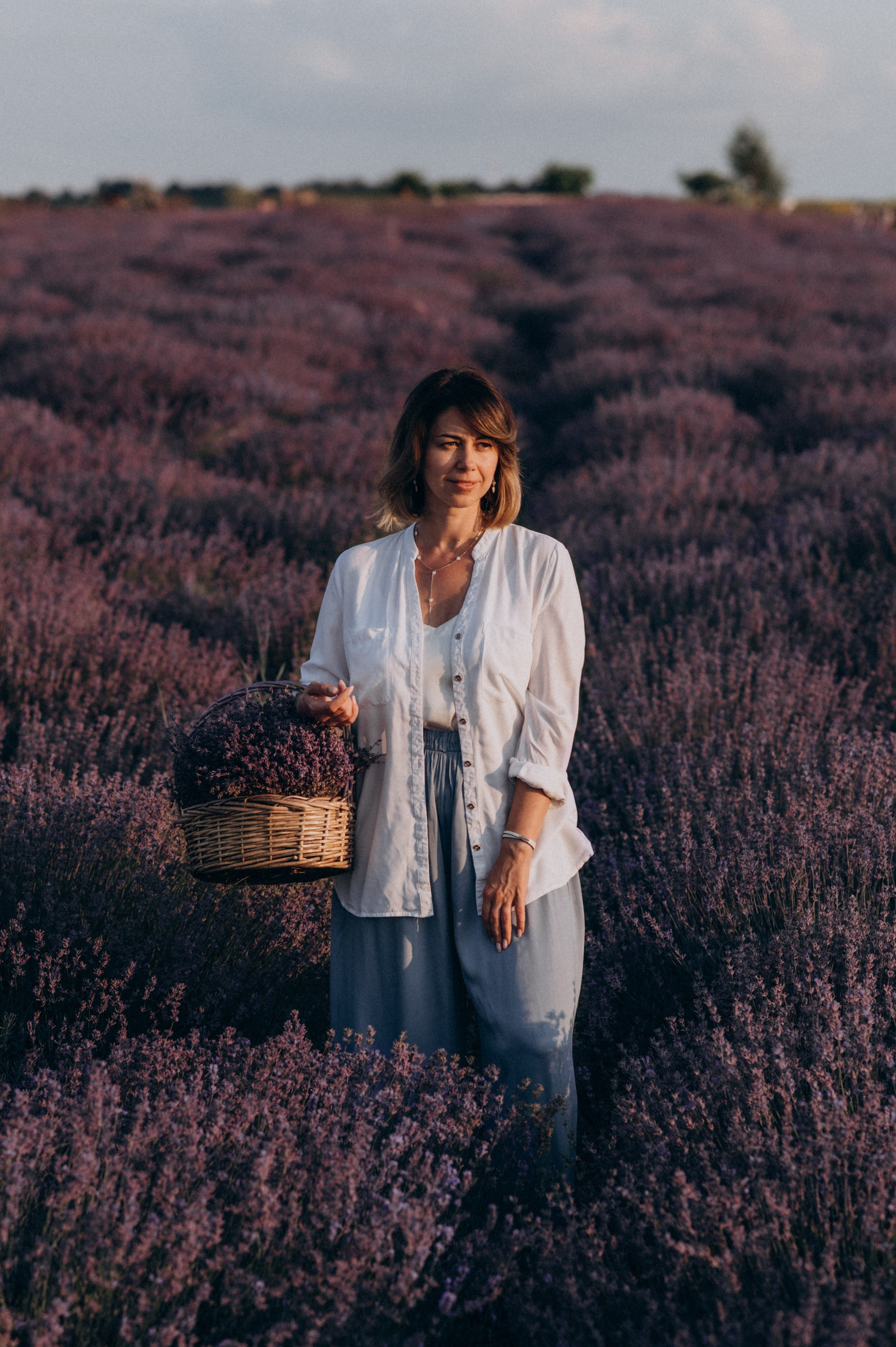 Сімейна фотосесія в лаванді, лав сторі, фотограф Тернопіль, фотосесія в соняхах. Сімейний, дитячий та індивідуальний фотограф в м. Тернопіль, м. Львів