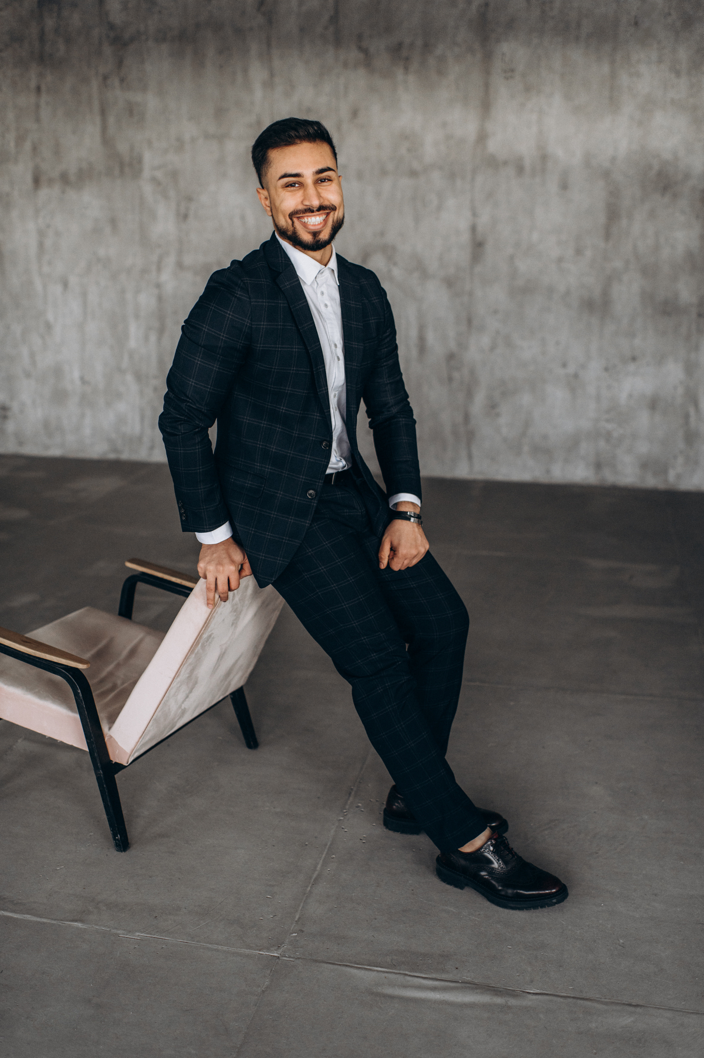 Фотосесія для особистого профілю лікаря. Сімейний, дитячий та індивідуальний фотограф в м. Тернопіль, м. Львів