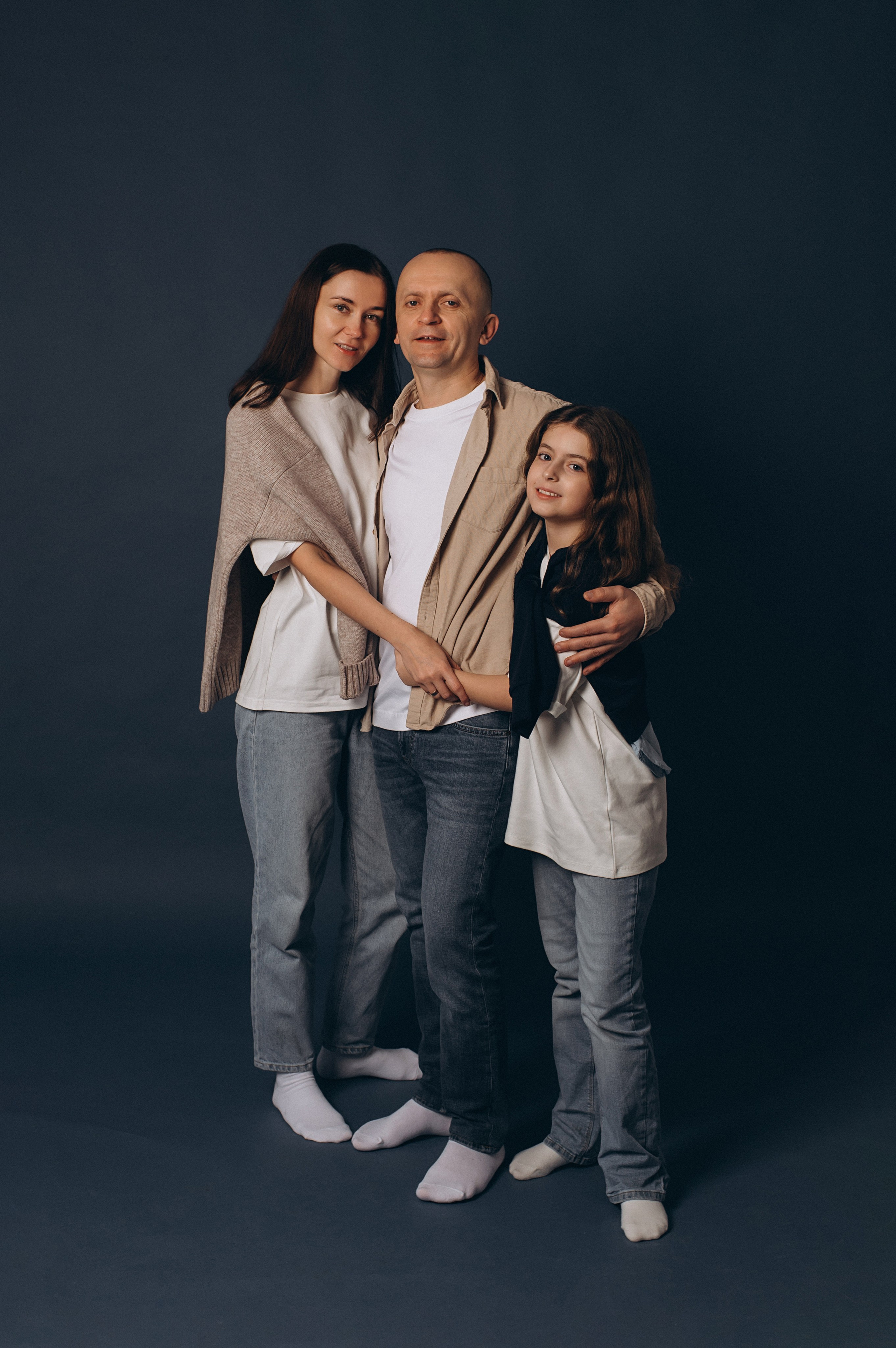 Сімейна фотосесія у студії Тернопіль, новорічна зйомка Тернопіль, фотодень Тернопіль, сімейний фотогаф Львів. Сімейний, дитячий та індивідуальний фотограф в м. Тернопіль, м. Львів