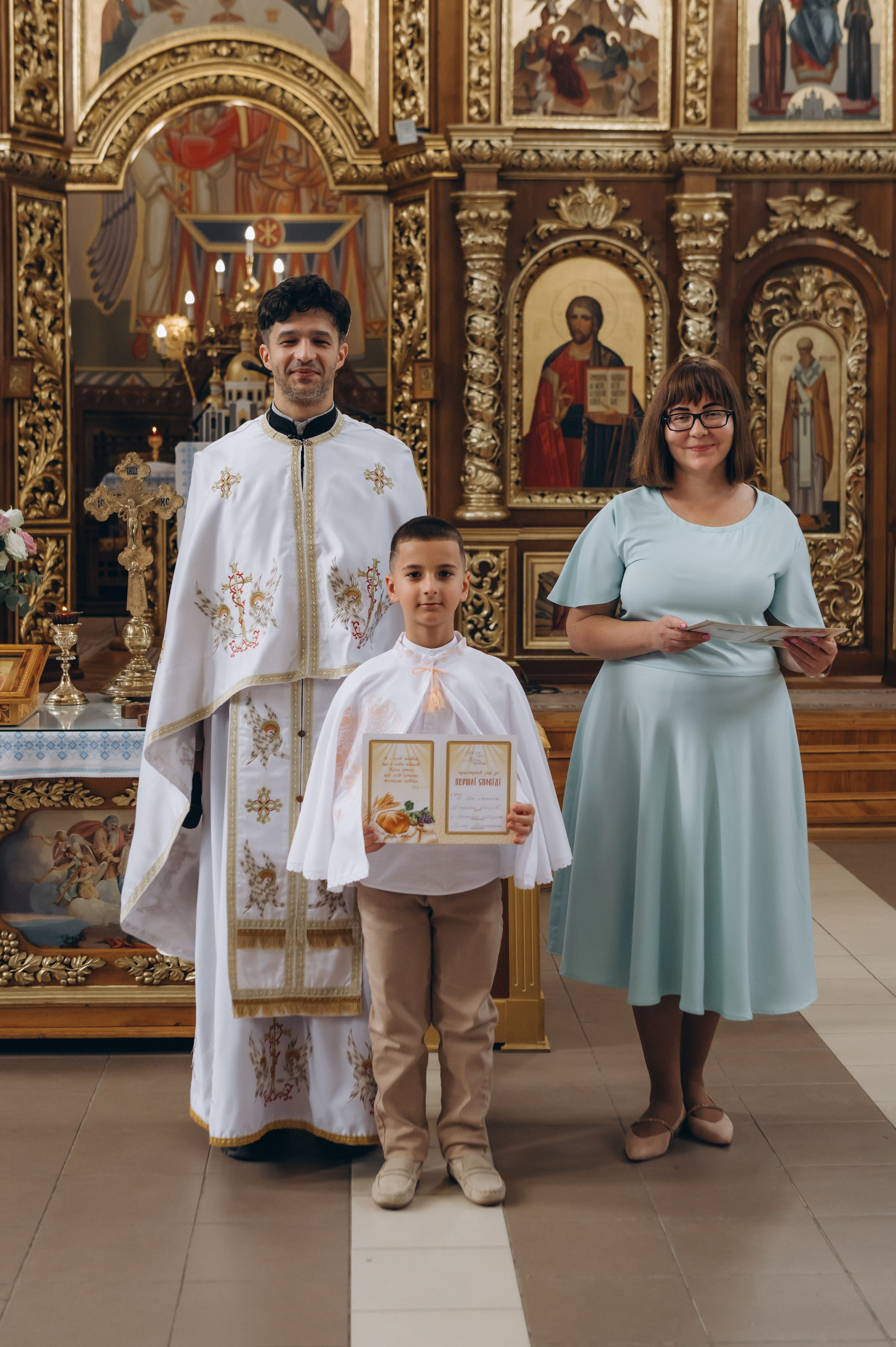 Фотосесія Причастя Тернопіль, зйомка Причастя, фотограф на Причастя Тернопіль, Причастя Львів, Причастя церква Михаїла Тернопіль. Сімейний, дитячий та індивідуальний фотограф в м. Тернопіль, м. Львів