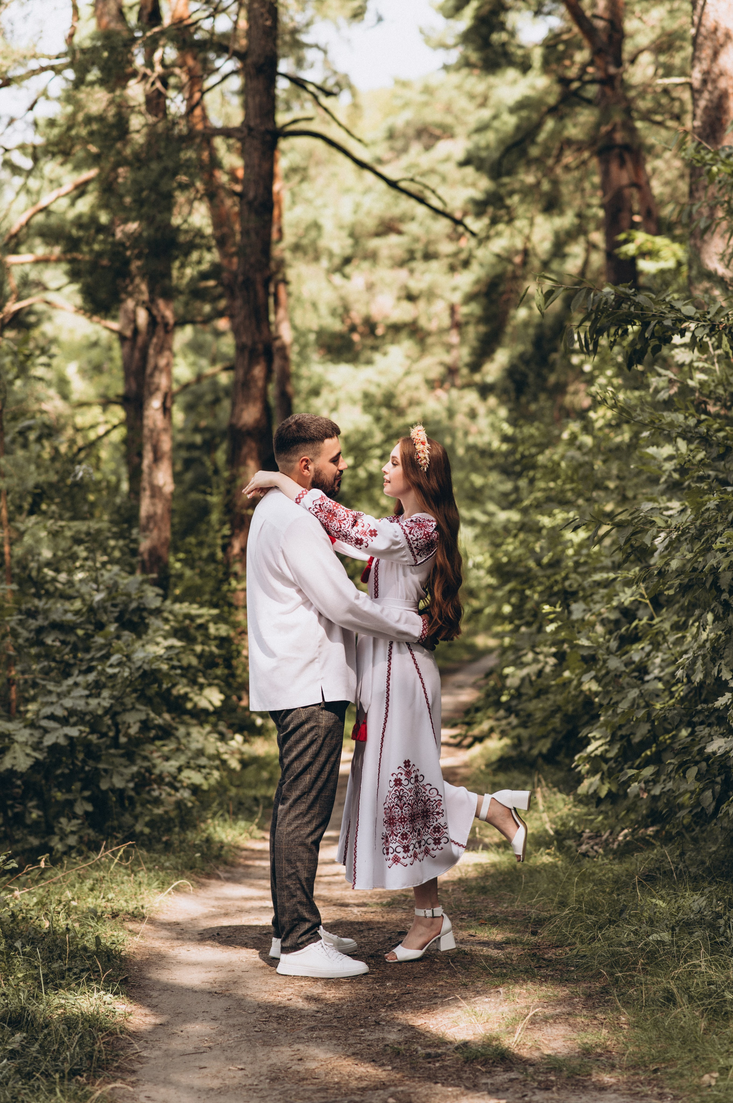 Сімейна фотосесія в українському стилі, зйомка у вишиванках Тернопіль, портретний фотограф Тернопіль Львів. Сімейний, дитячий та індивідуальний фотограф в м. Тернопіль, м. Львів