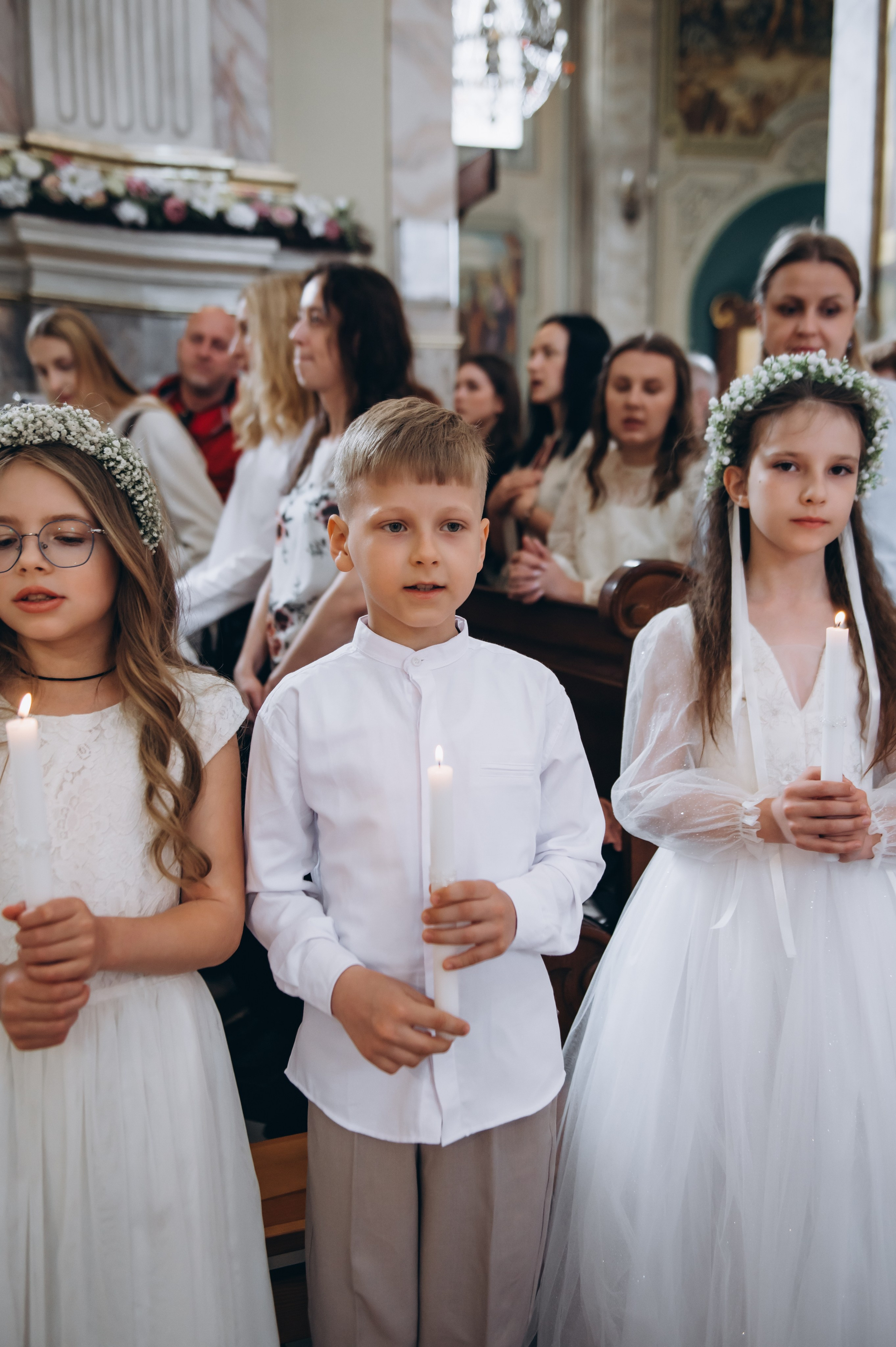 Фотосесія Першого Причастя Тернопіль, фотосесія Причастя Тернопіль, Таїнство Першого Причастя Тернопіль, Катедра Причастя Тернопіль. Сімейний, дитячий та індивідуальний фотограф в м. Тернопіль, м. Львів