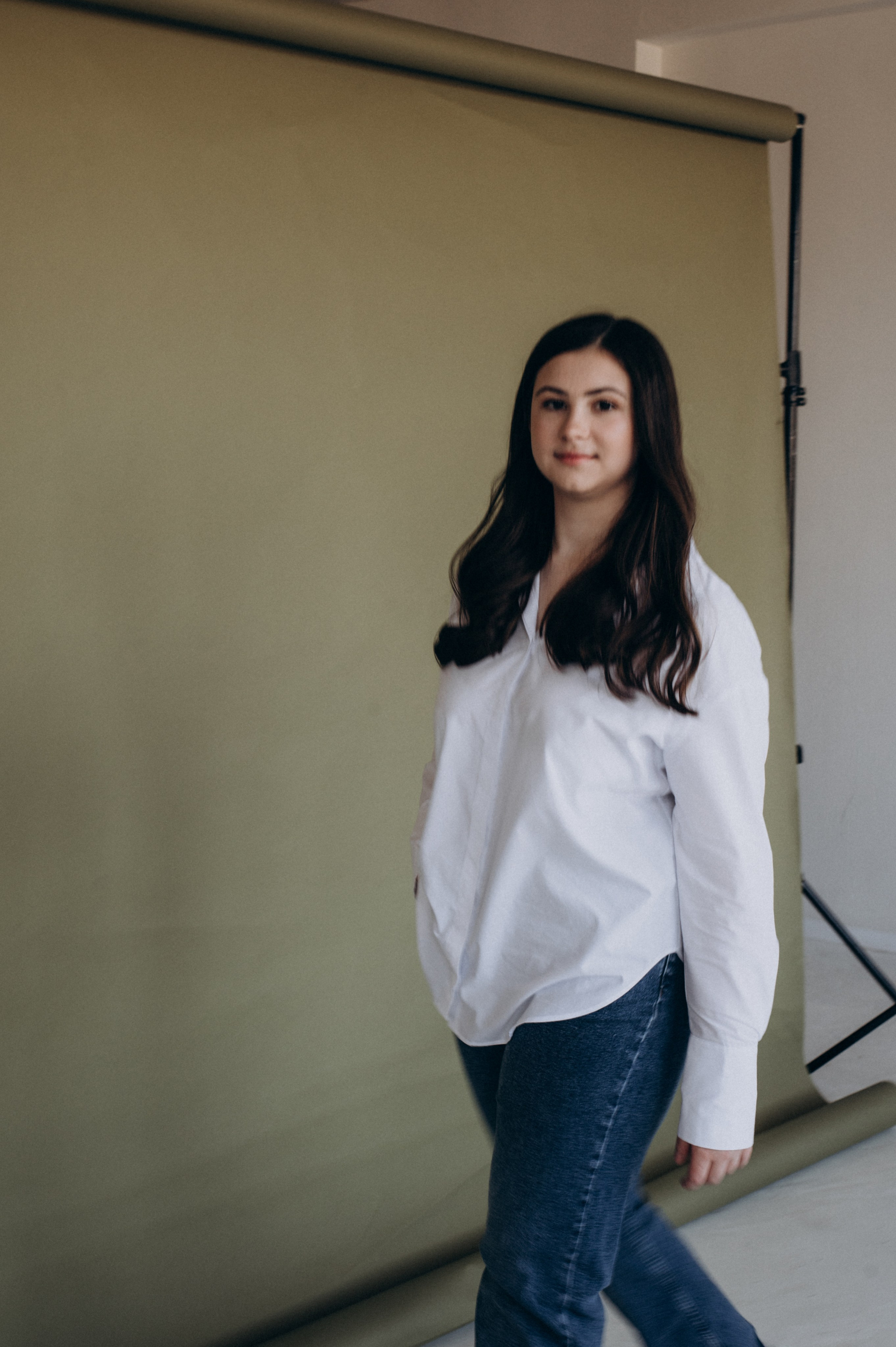 Індивідуальна фотосесія у студії, зйомка з домашнім улюбленцем. Сімейний, дитячий та індивідуальний фотограф в м. Тернопіль, м. Львів