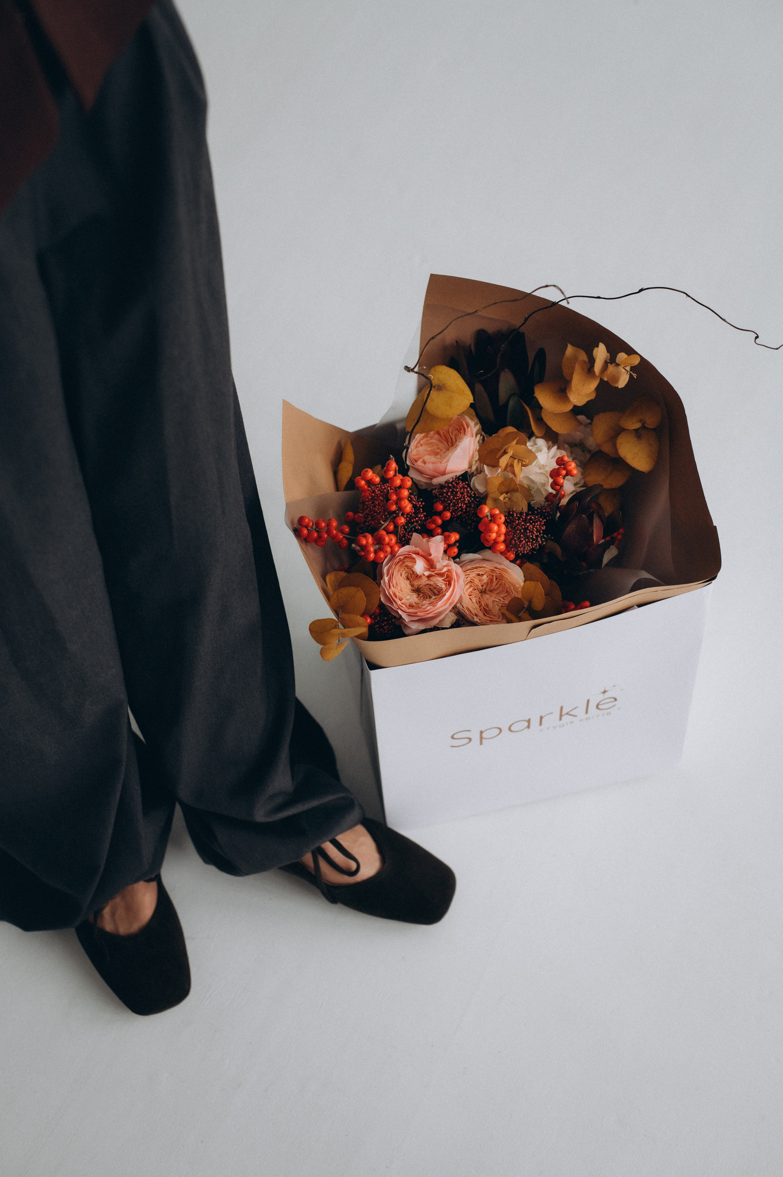 Індивідуальна фотосесія Тернопіль, квіткова крамниця Sparkle, портретна фотосесія Тернопіль, контентзйомка, портретний фотограф Тернопіль. Сімейний, дитячий та індивідуальний фотограф в м. Тернопіль, м. Львів