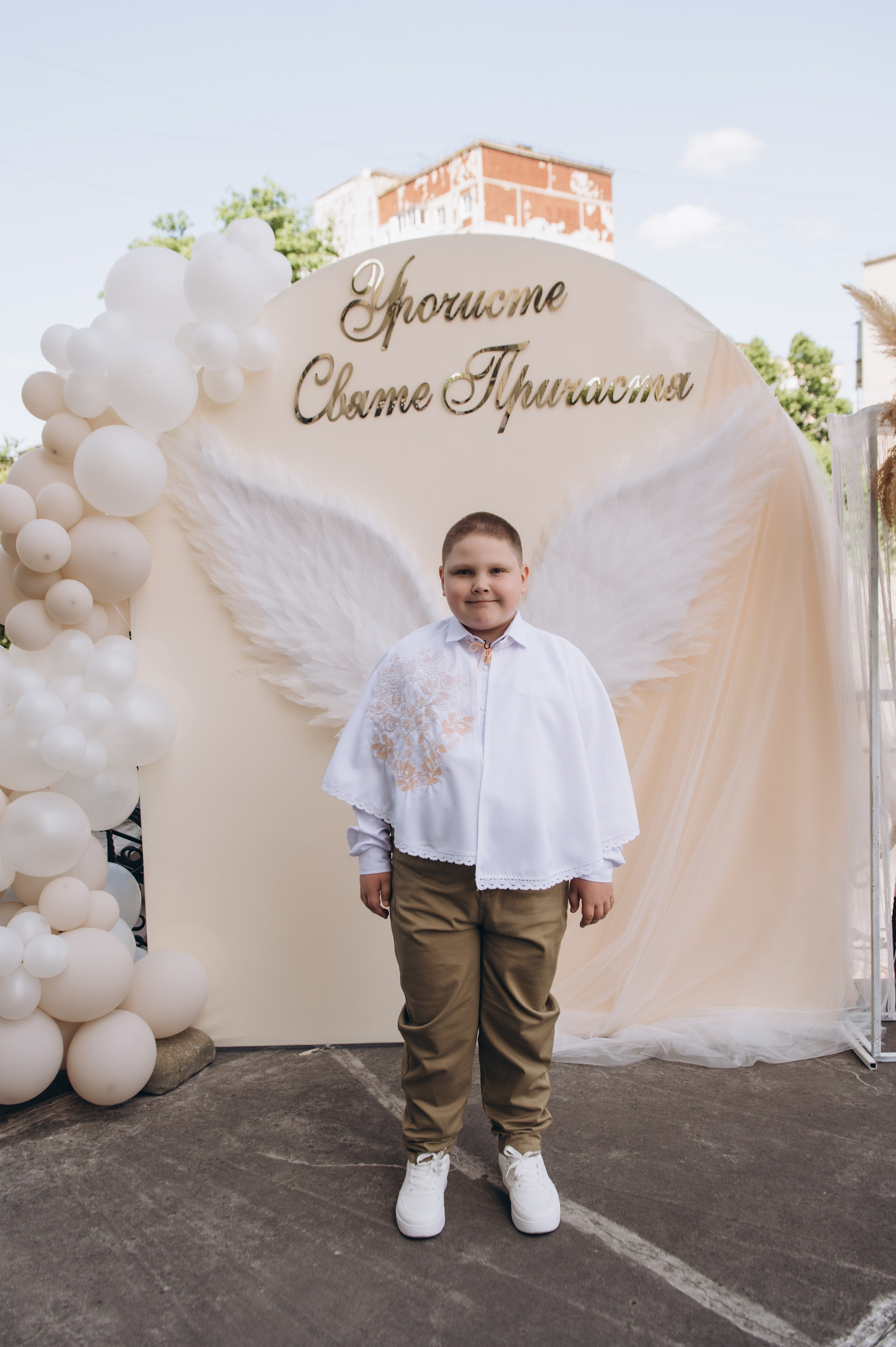 Фотосесія Причастя Тернопіль церква Св Михаїла, фотограф на Причастя Тернопіль, фотосесія Літургії Причастя Тернопіль. Сімейний, дитячий та індивідуальний фотограф в м. Тернопіль, м. Львів