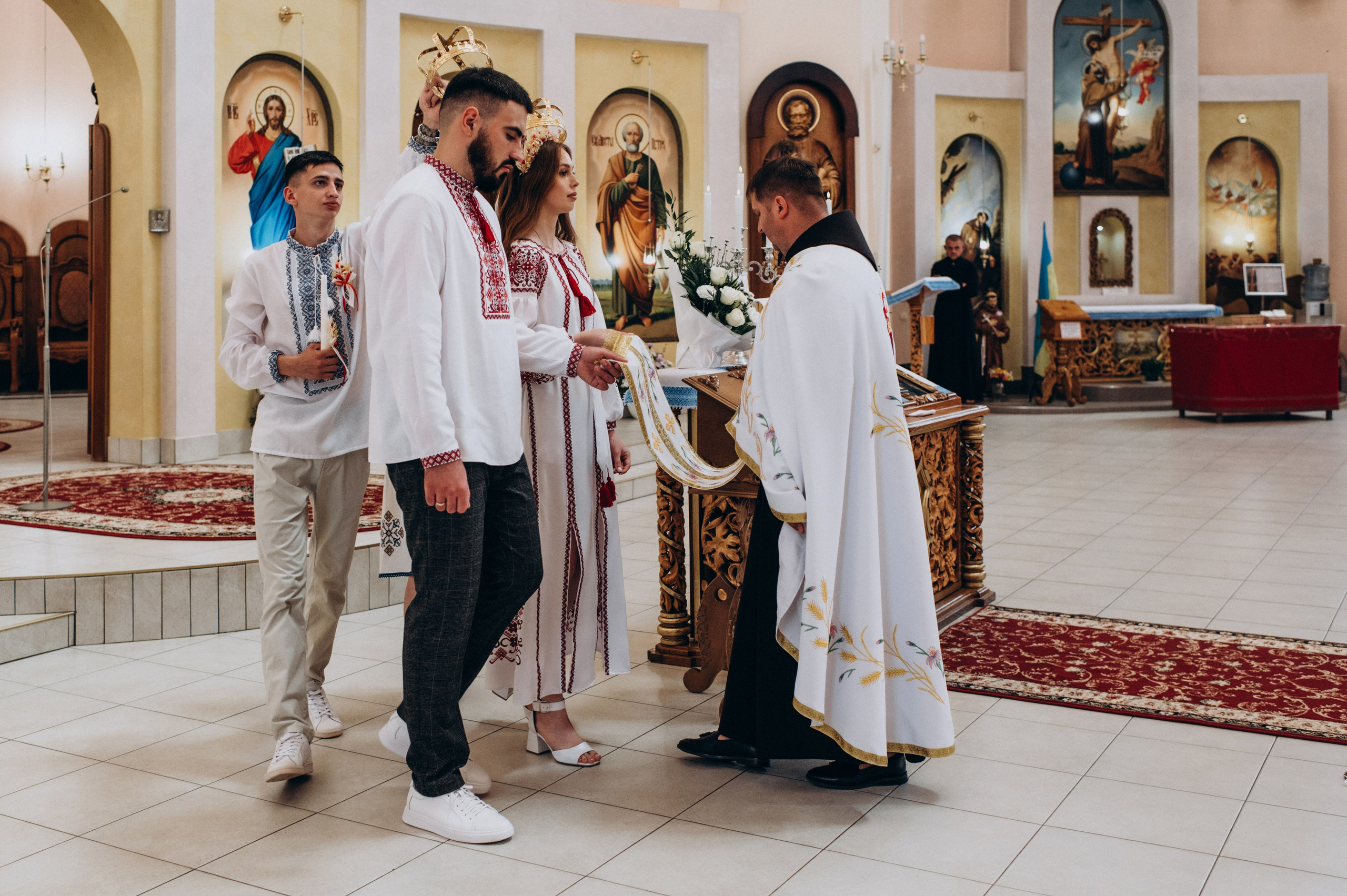 Фотосесія весілля, фотосесія вінчання Тернопіль, весільний фотограф Тернопіль, весільна зйомка Тернопіль. Сімейний, дитячий та індивідуальний фотограф в м. Тернопіль, м. Львів