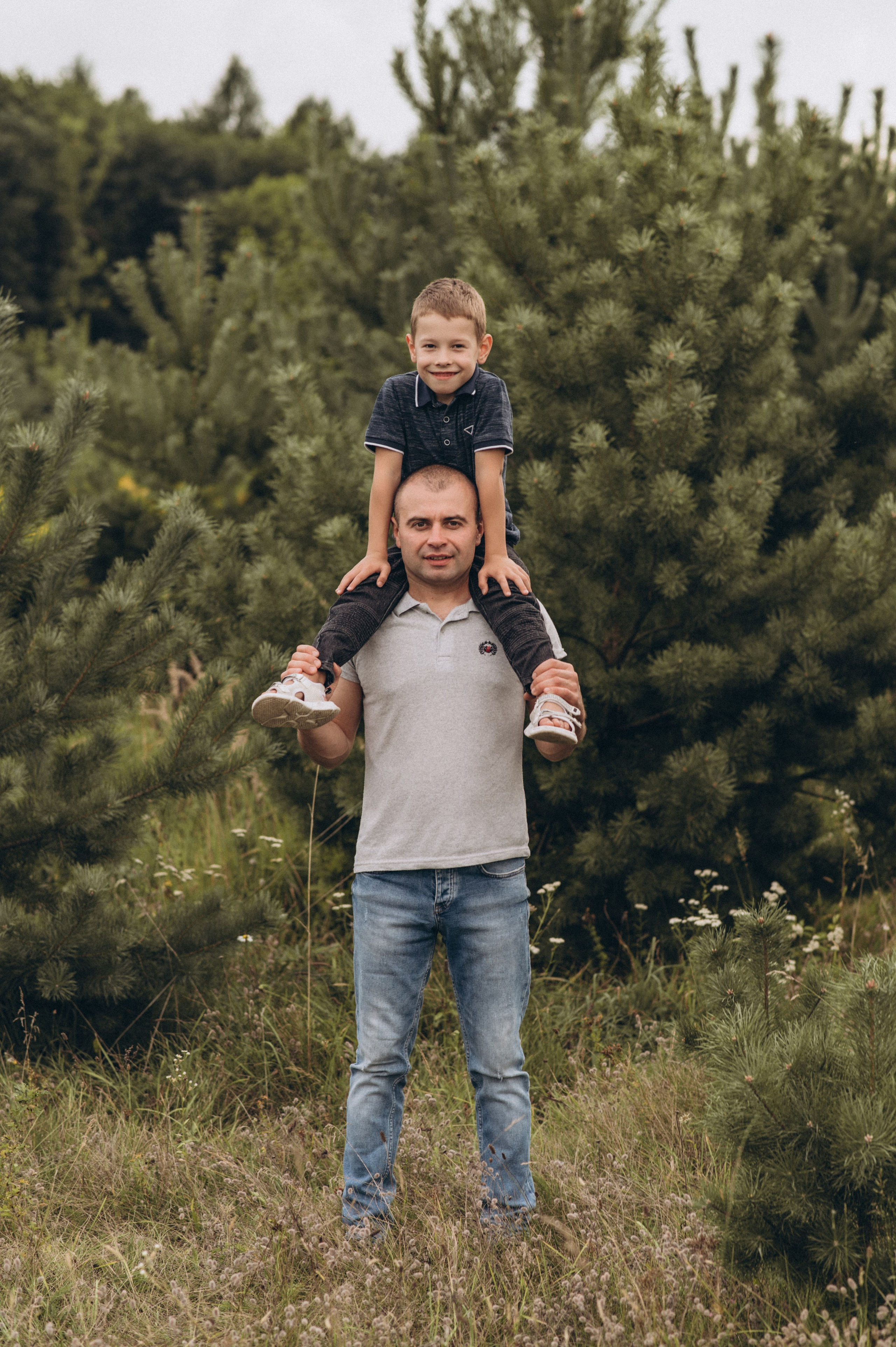 Сімейна фотосесія, сімейний фотограф Тернопіль, сімейна зйомка на природі. Сімейний, дитячий та індивідуальний фотограф в м. Тернопіль, м. Львів