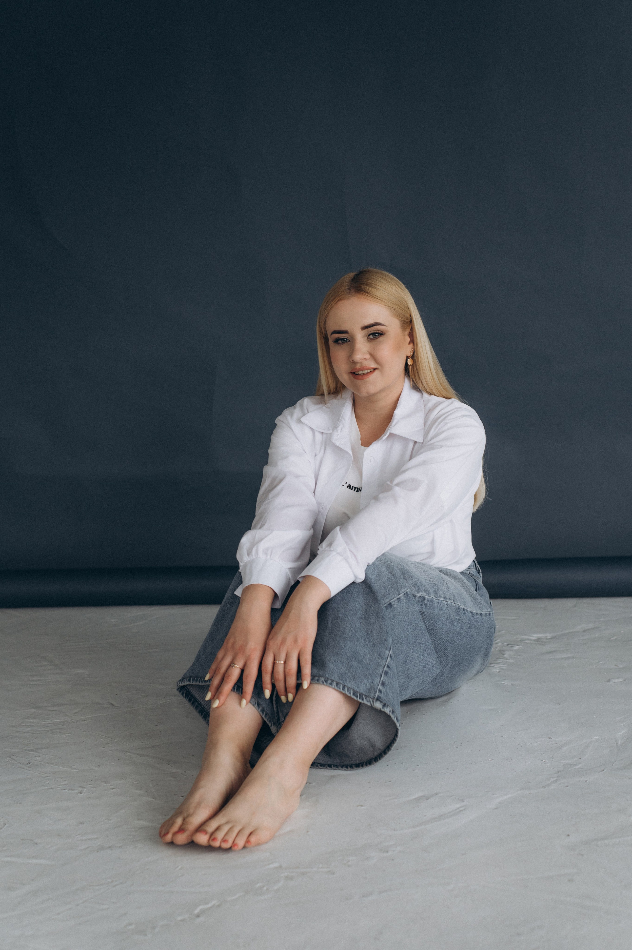 Портретна фотосесія дівчат, контент фотосесія Тернопіль, індивідуальна фотосесія Львів, портретний фотограф Тернопіль. Сімейний, дитячий та індивідуальний фотограф в м. Тернопіль, м. Львів