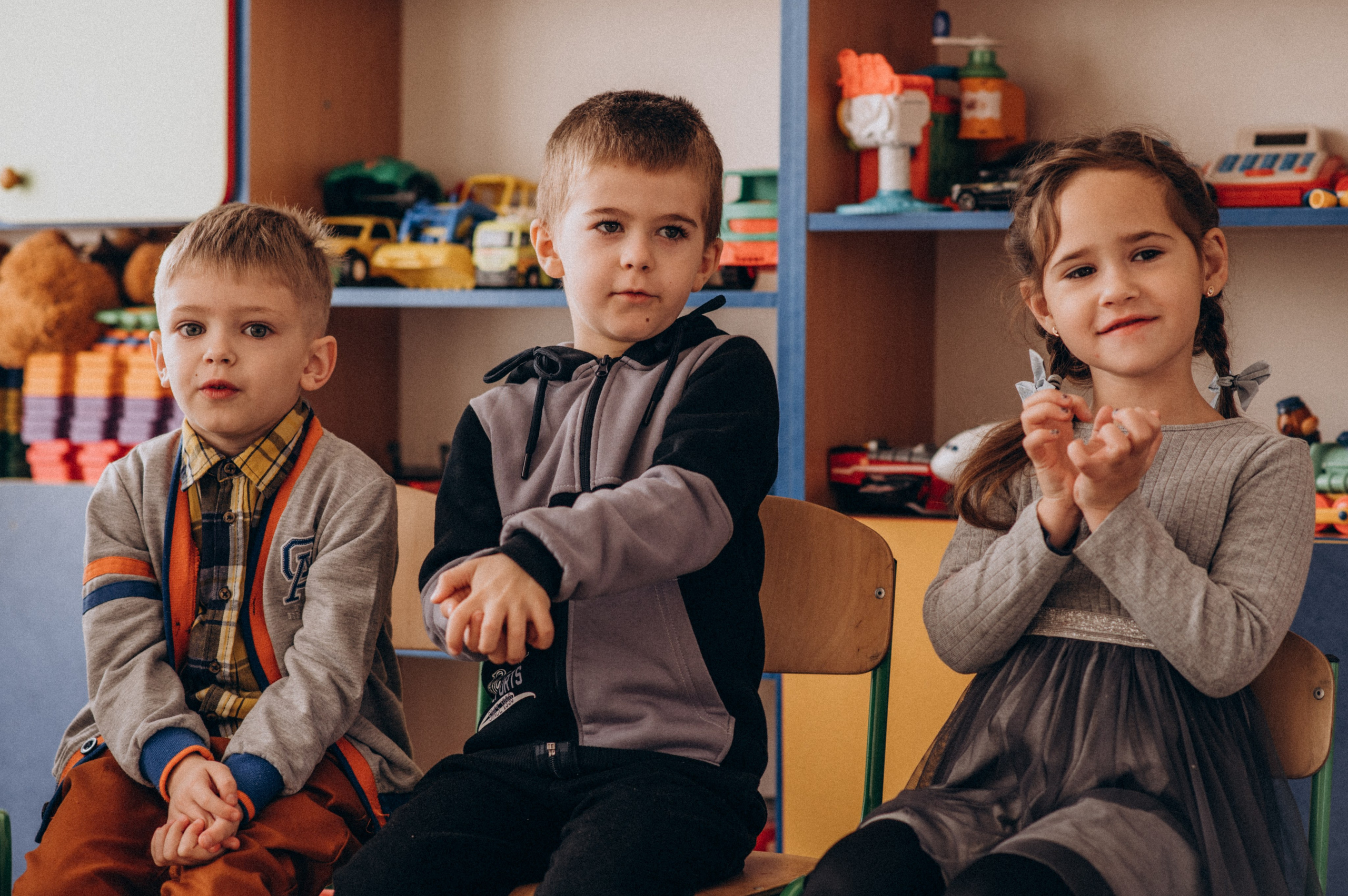 Фотосесія в дитячому садку, фотосесія на віньєтки, випускні фотоальбоми Тернопіль, шкільні фотоальбоми Тернопіль, зйомка випускного садочку. Сімейний, дитячий та індивідуальний фотограф в м. Тернопіль, м. Львів