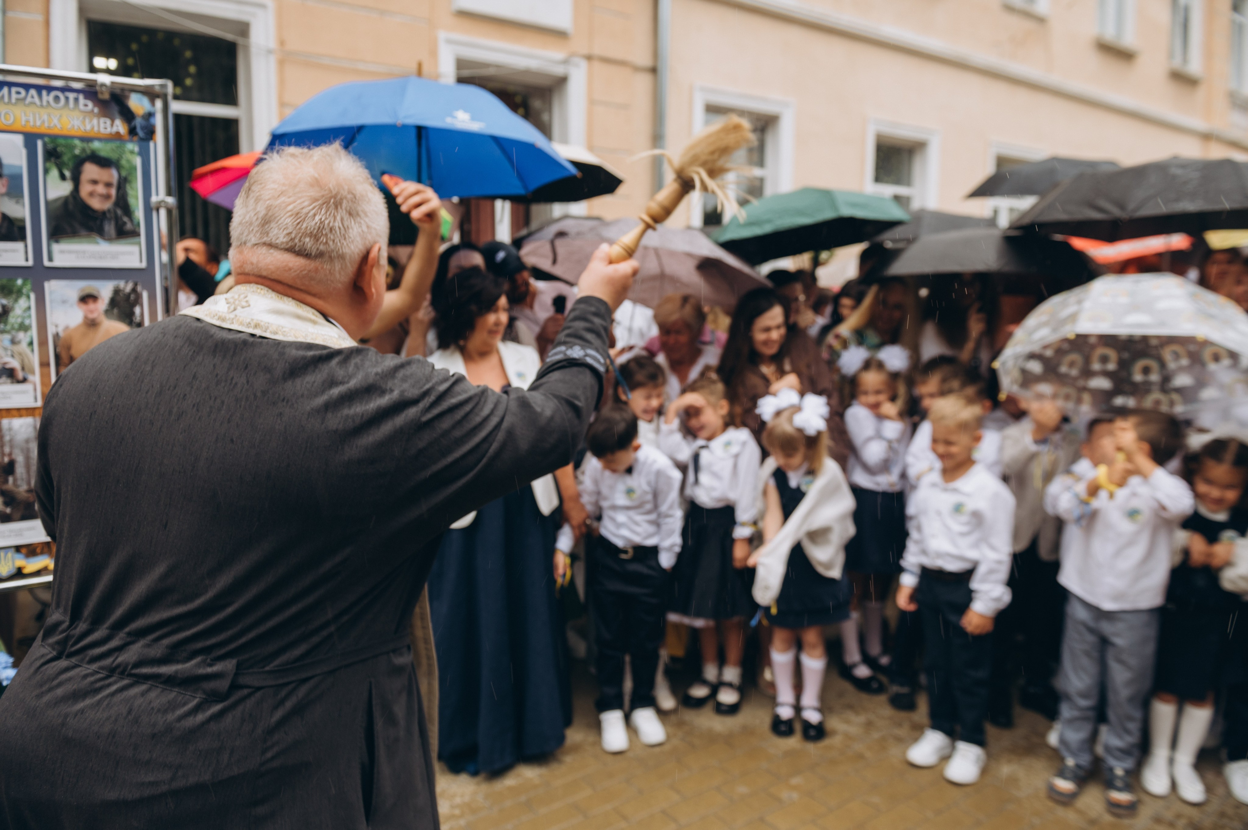 Перший дзвоник у Тернополі, фотосесія першокласників