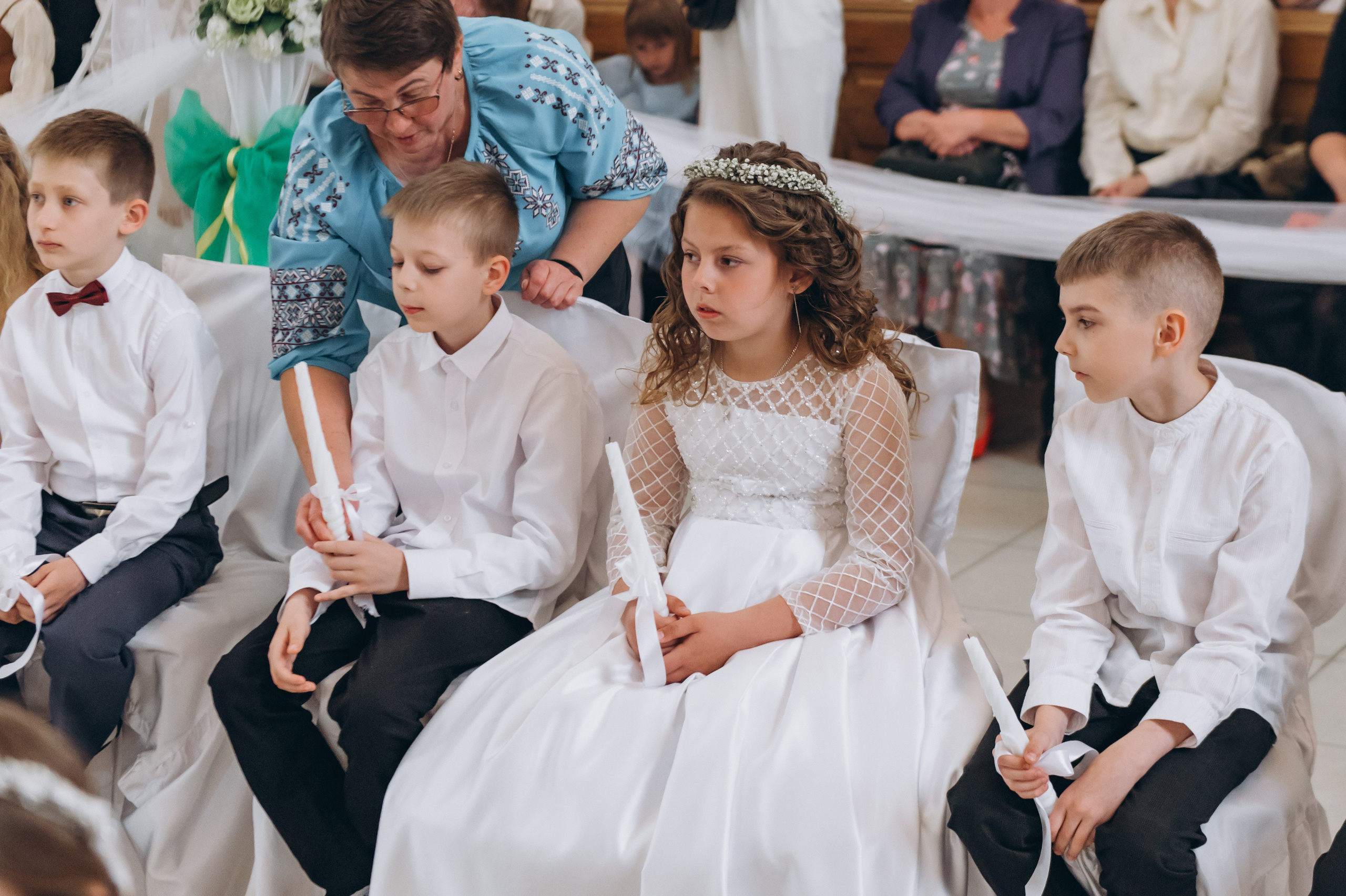 Фотосесія Причастя Тернопіль, зйомка Причастя, фотограф на Причастя Тернопіль, Причастя Львів, церква Петра і Павла. Сімейний, дитячий та індивідуальний фотограф в м. Тернопіль, м. Львів