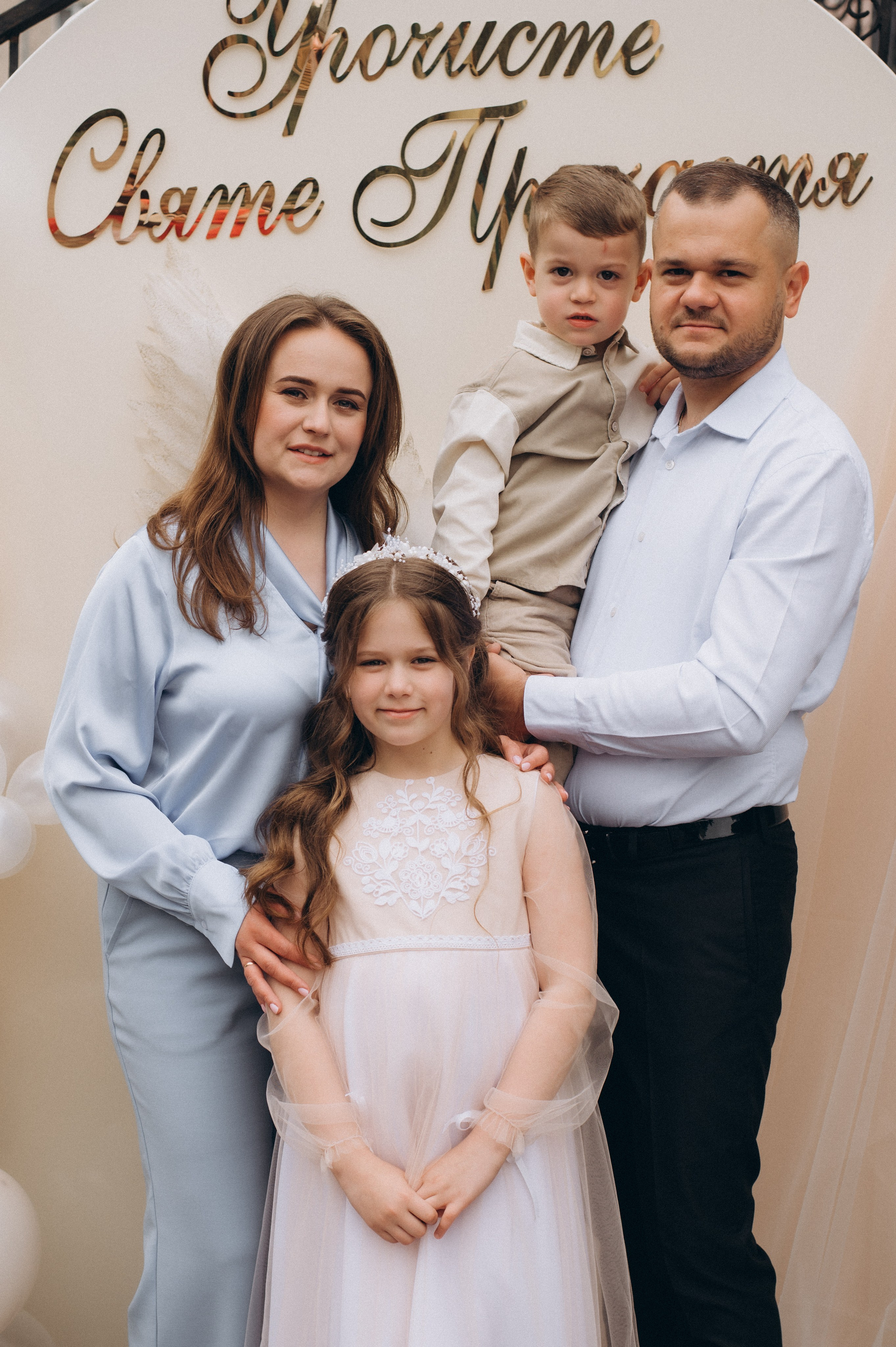 Фотосесія Причастя Тернопіль, зйомка Причастя, фотограф на Причастя Тернопіль, Причастя Львів, Причастя церква Михаїла Тернопіль. Сімейний, дитячий та індивідуальний фотограф в м. Тернопіль, м. Львів